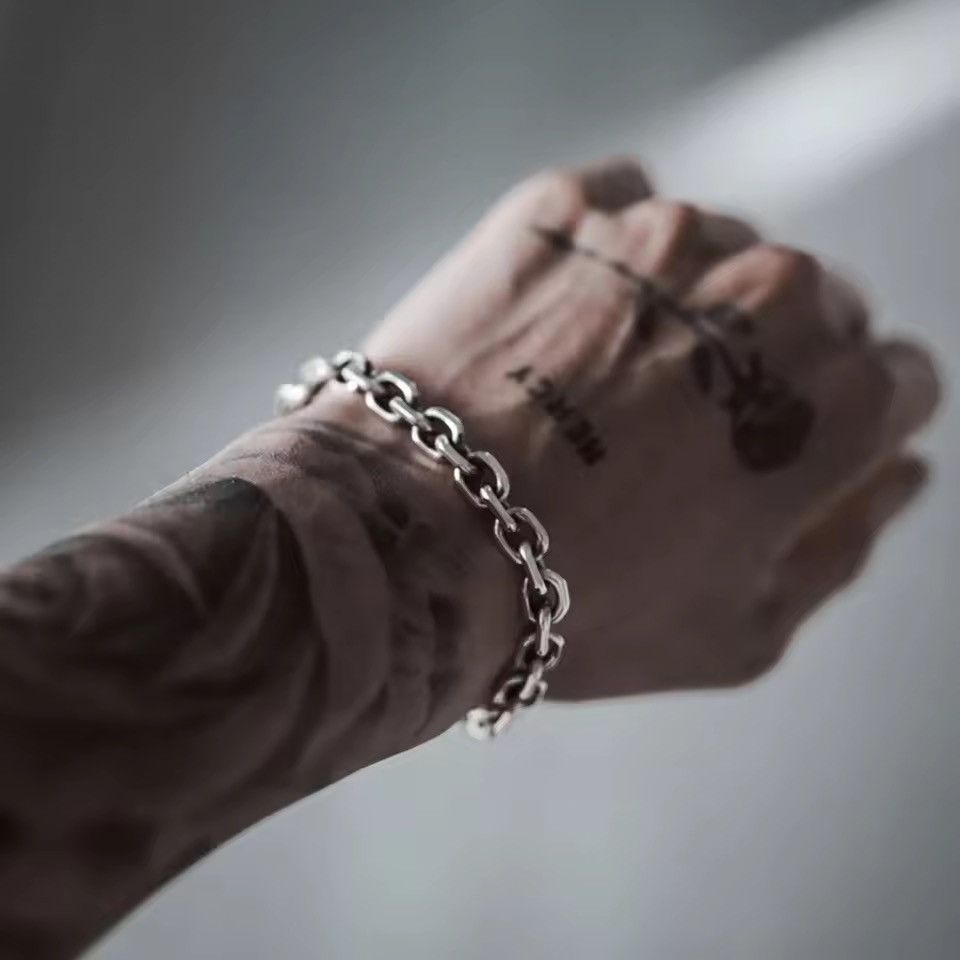 Japanese Brand 7 mm + 19 cm Punk Heavy Beveled Cable Chain Bracelet Size ONE SIZE - 2 Thumbnail