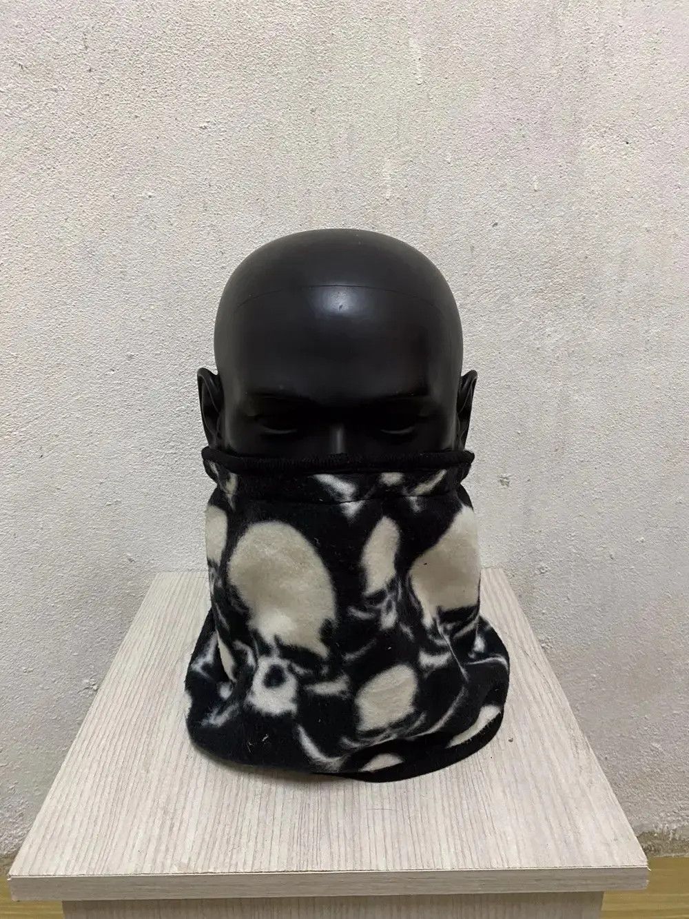 Japanese Brand Japanese Brand Skulls Reversible Neck Warmer/ Beanie Hat Size ONE SIZE - 3 Thumbnail