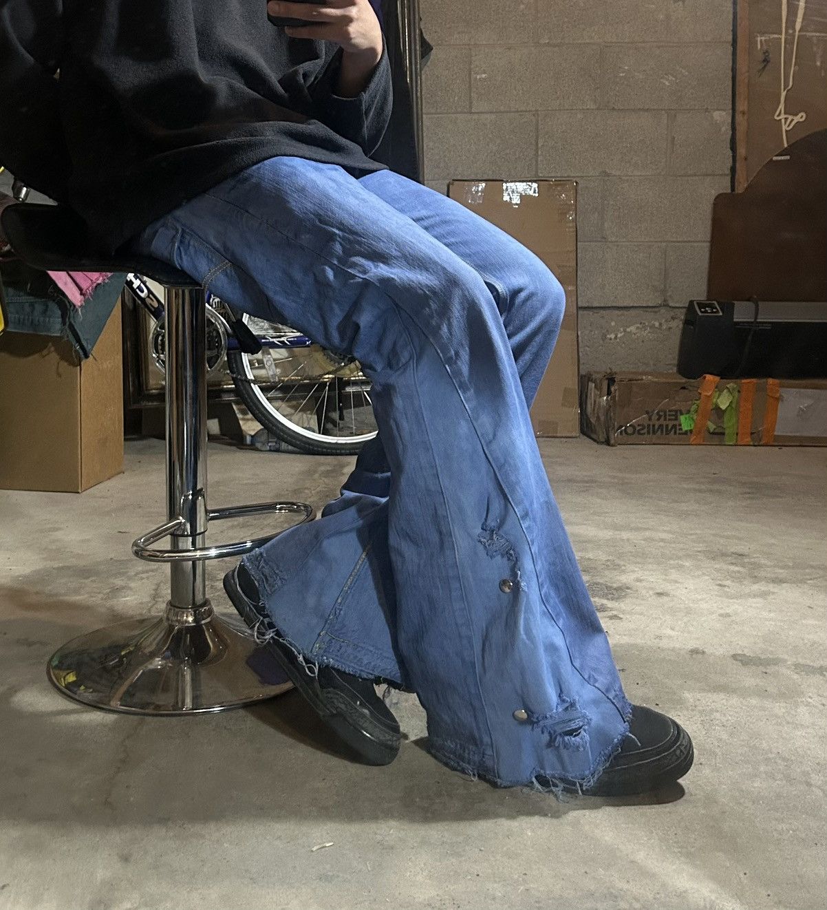 Levi's Flared Jeans - Levi Size US 32 / EU 48 - 2 Thumbnail