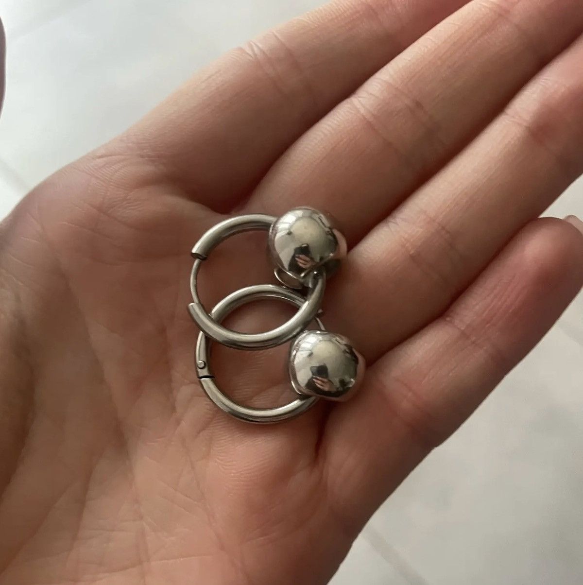 Jewelry Silver Color Ball Earrings Size ONE SIZE - 5 Thumbnail