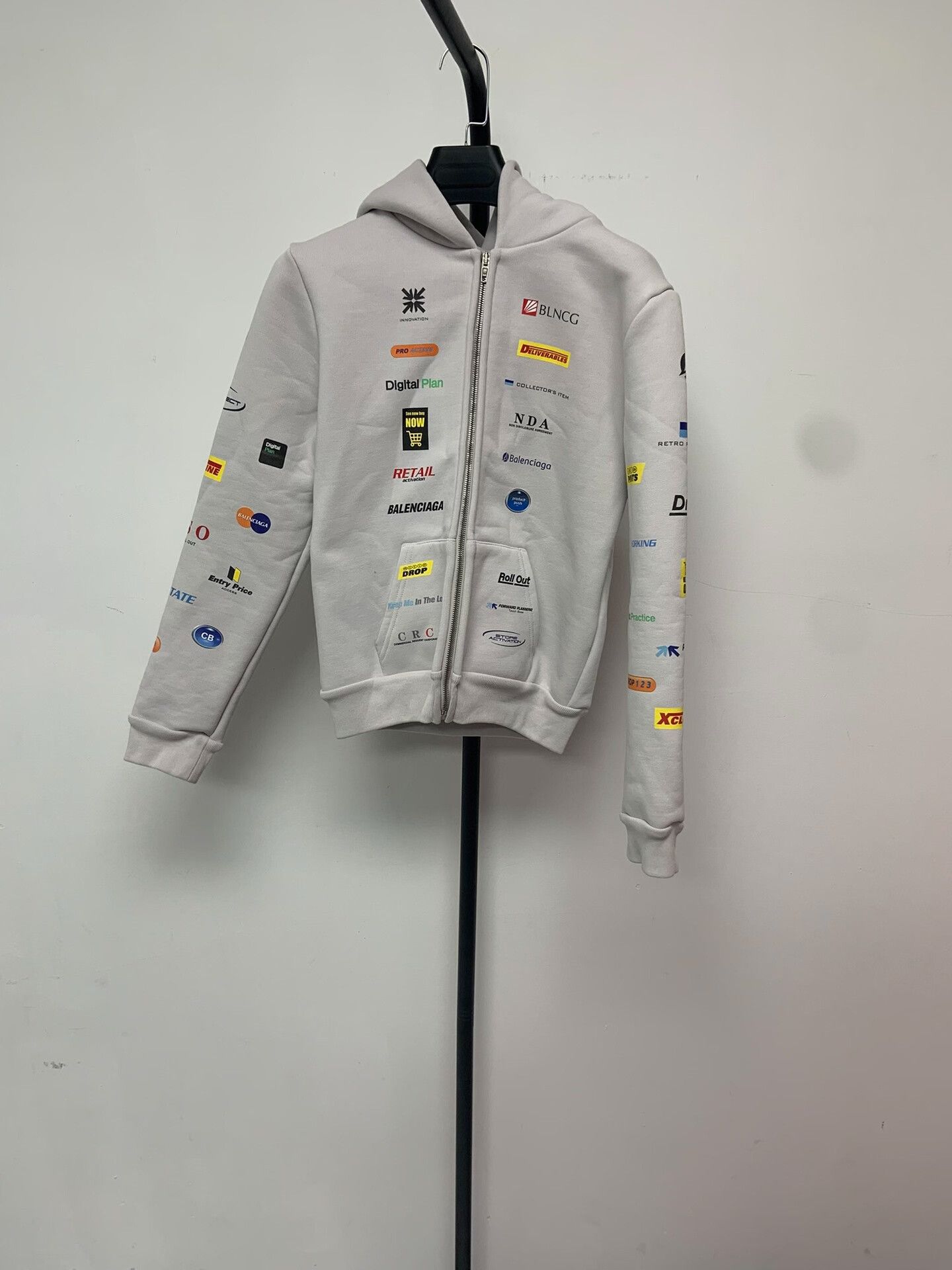 Balenciaga balenciaga logo print casual hoodie Size M / US 6-8 / IT 42-44 - 1 Thumbnail