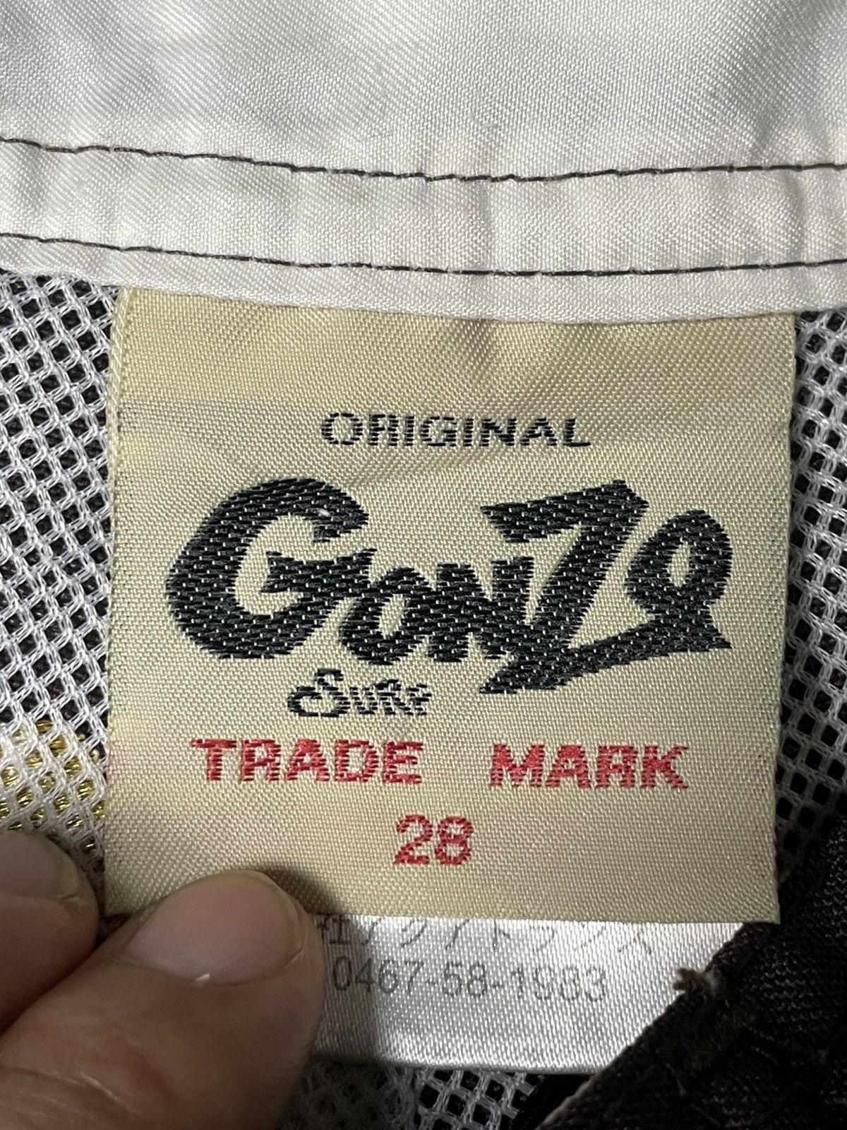 Japanese Brand × Vintage GONZO SURF Brand Casual Shorts (87) Size US 27 - 9 Thumbnail