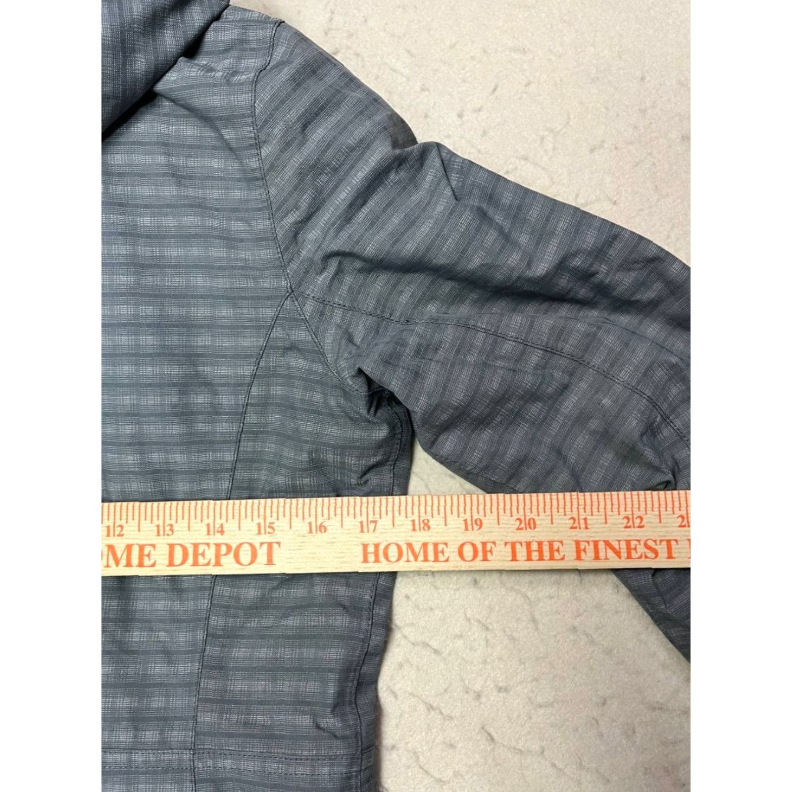 Marmot Marmot Jacket Shirt Women's Small Gray Waterproof Striped Zip Coat Full Zip Raincoat Spring Casual Travel Size S / US 4 / IT 40 - 5 Thumbnail