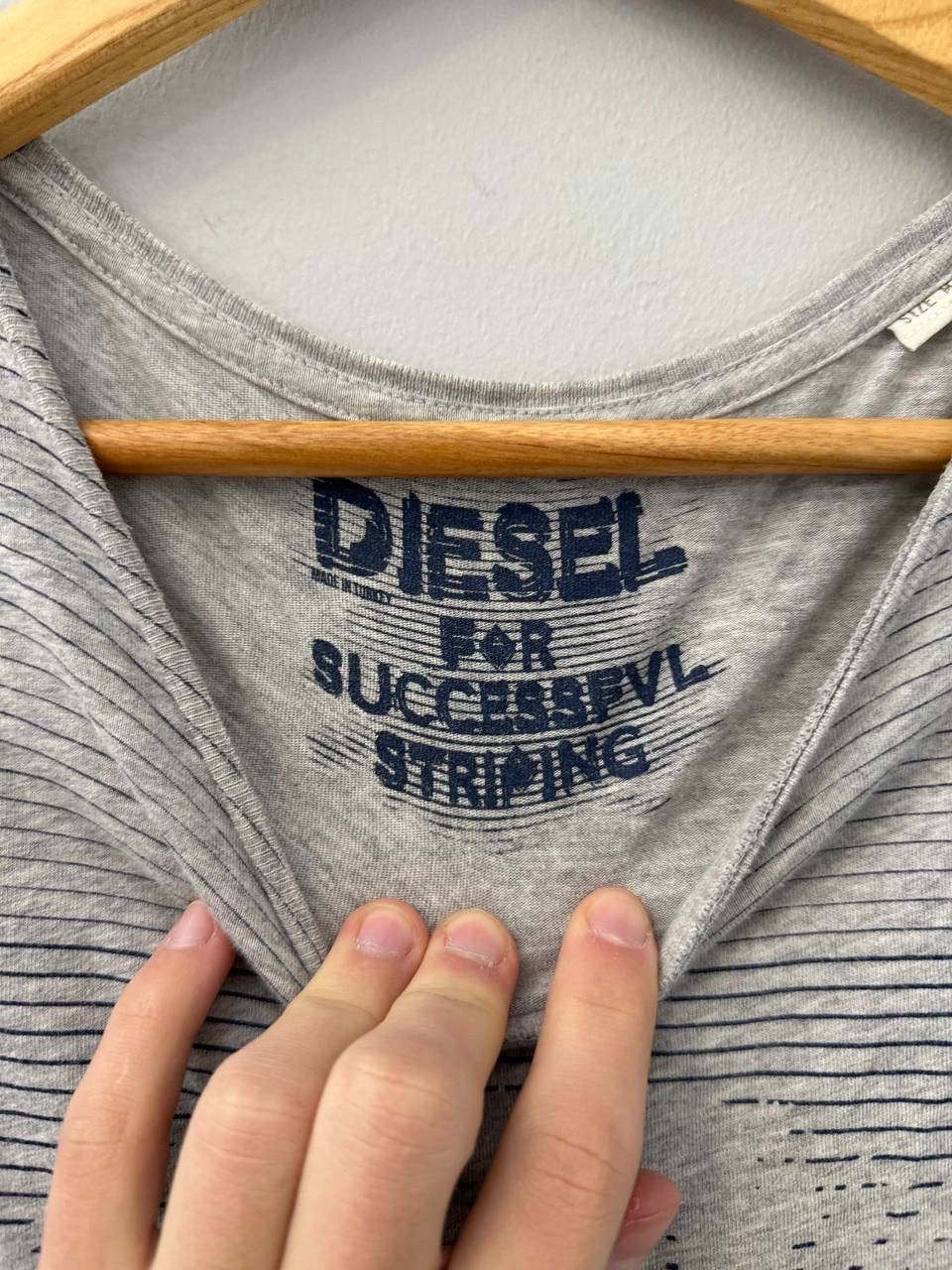 Diesel Y2K Vintage Diesel Tee Shirt Archive Hype Size US M / EU 48-50 / 2 - 4 Thumbnail