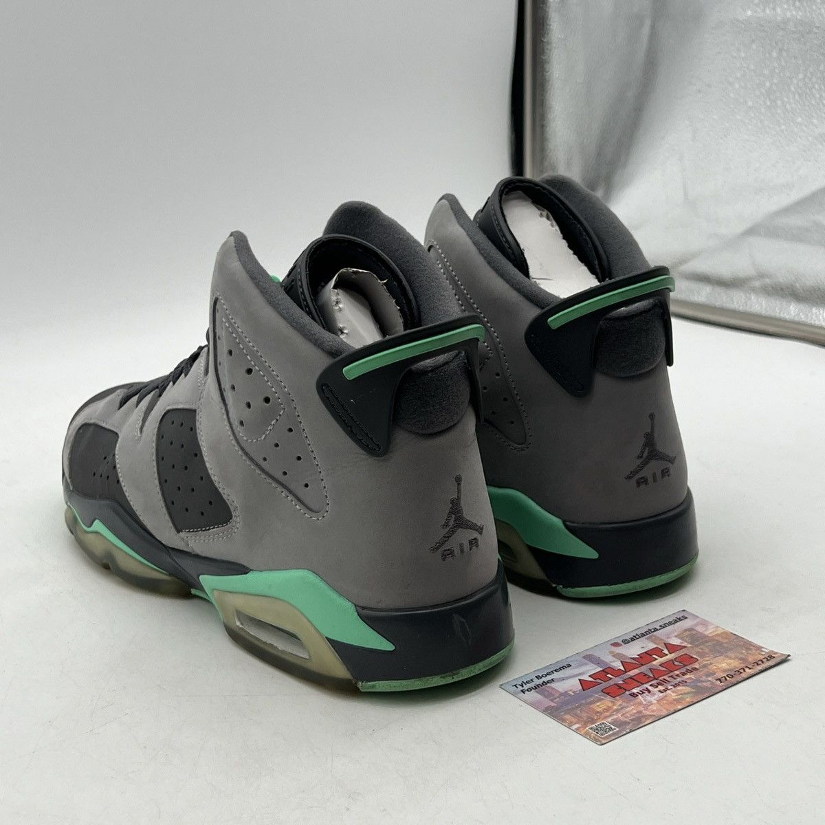 Jordan Brand Air Jordan 6 green glow Size US 8.5 / EU 41-42 - 4 Thumbnail