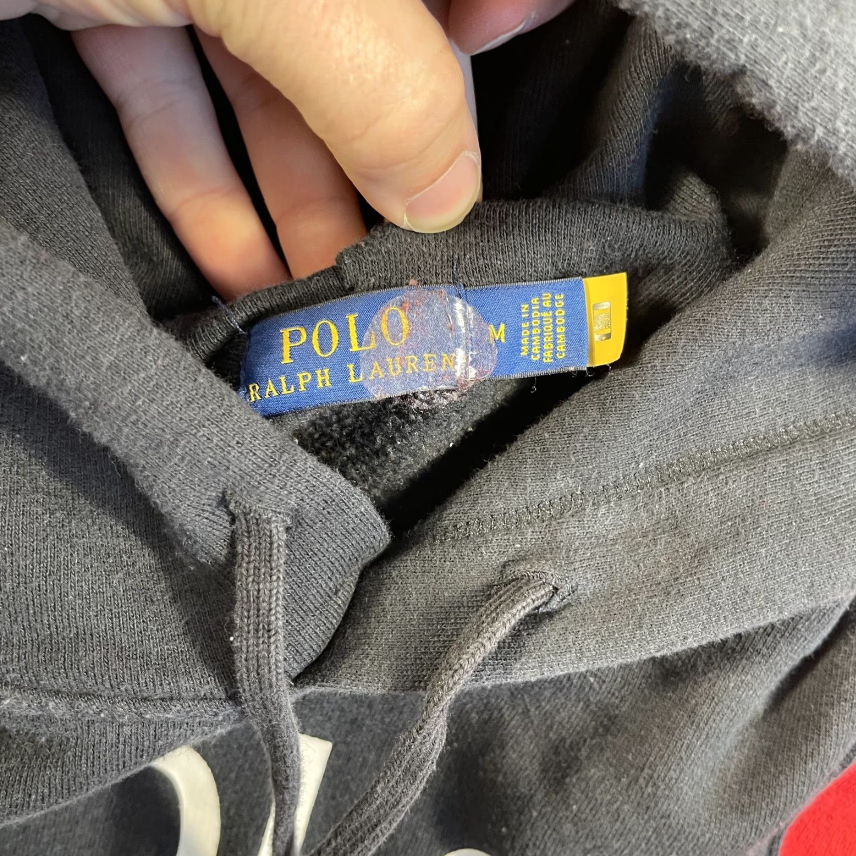 Polo Ralph Lauren **Ralph Lauren Women's Medium Red Hoodie Black Colorblock Pullover** User: **Polo Ralph Lauren Women's Medium Red Colorblock Hoodie Black Pullover** Size M / US 6-8 / IT 42-44 - 3 Thumbnail