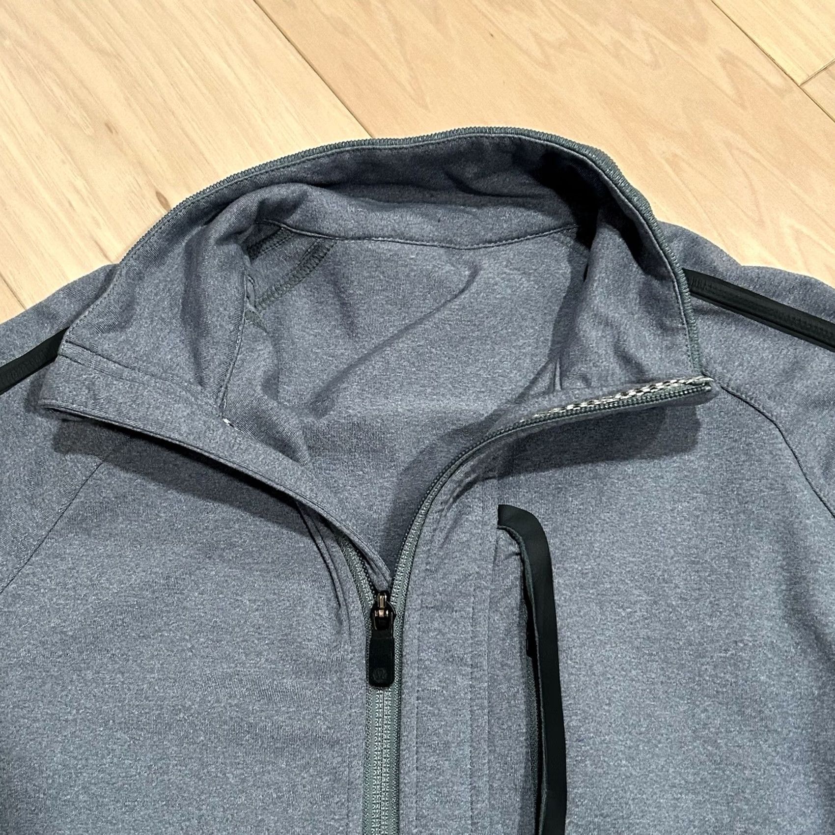 Lululemon Lululemon Kung Fu Jacket II Full Zip Long Sleeve Mens Medium Grey Size US M / EU 48-50 / 2 - 4 Thumbnail
