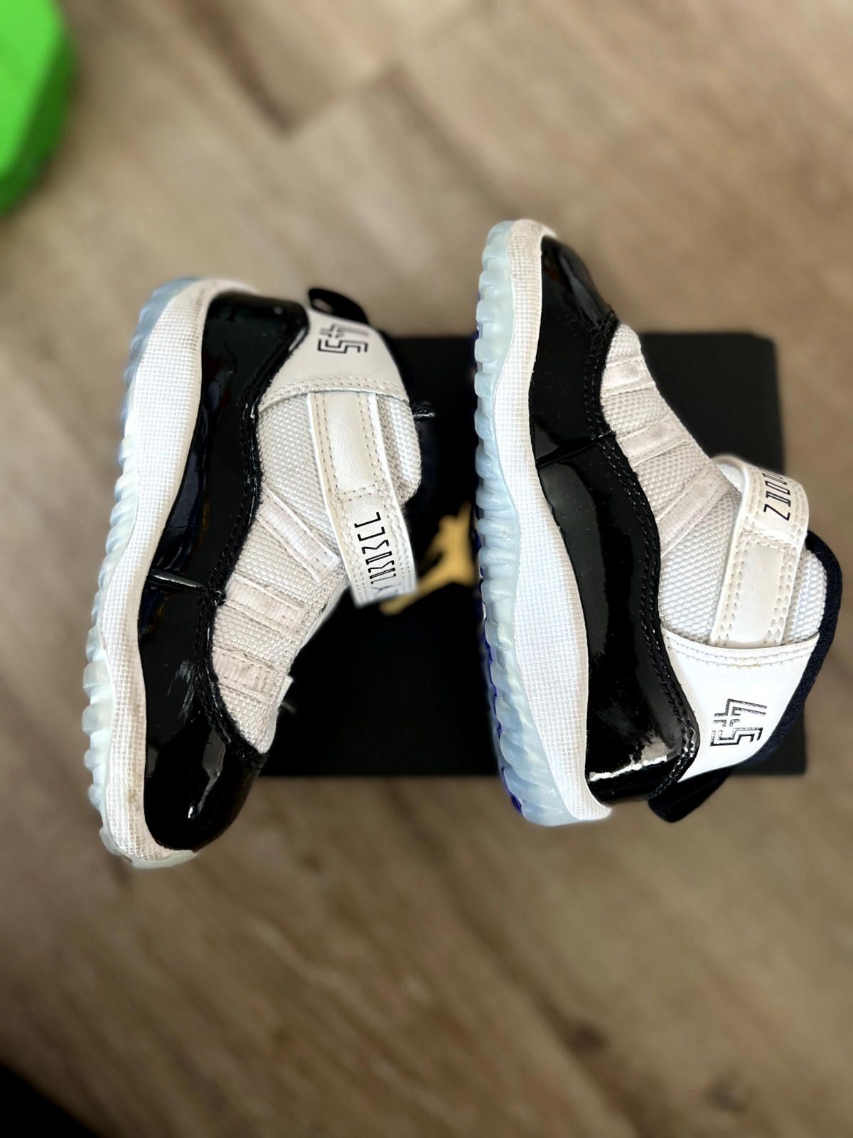 Jordan Brand Nike Air Jordan 11 XI Retro TD Concord Shoes Toddler 7C Size US 7 / EU 40 - 2 Thumbnail