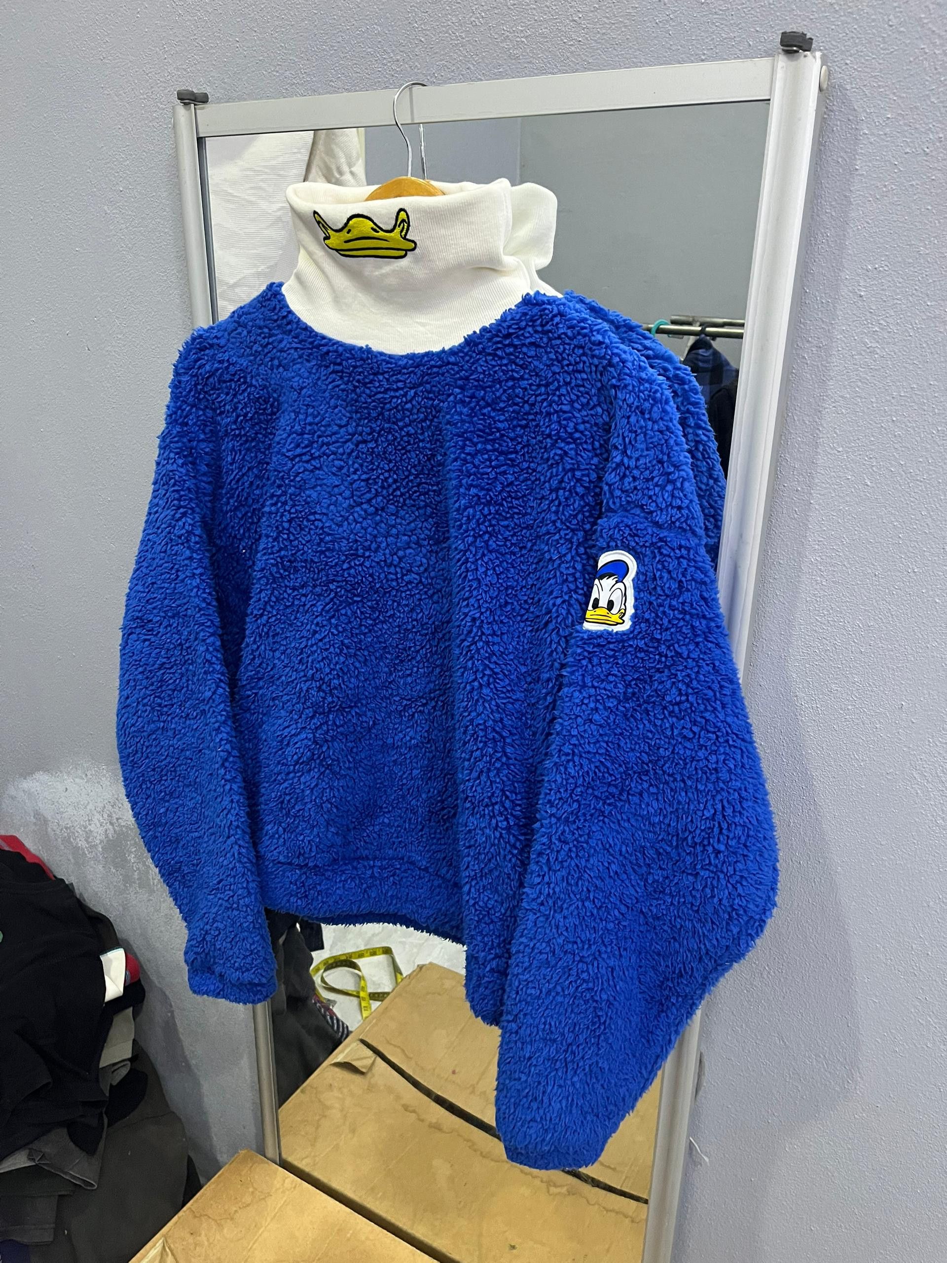 Disney Disney Donald Duck Fleece Mock Neck Pullover Size S / US 4 / IT 40 - 2 Thumbnail