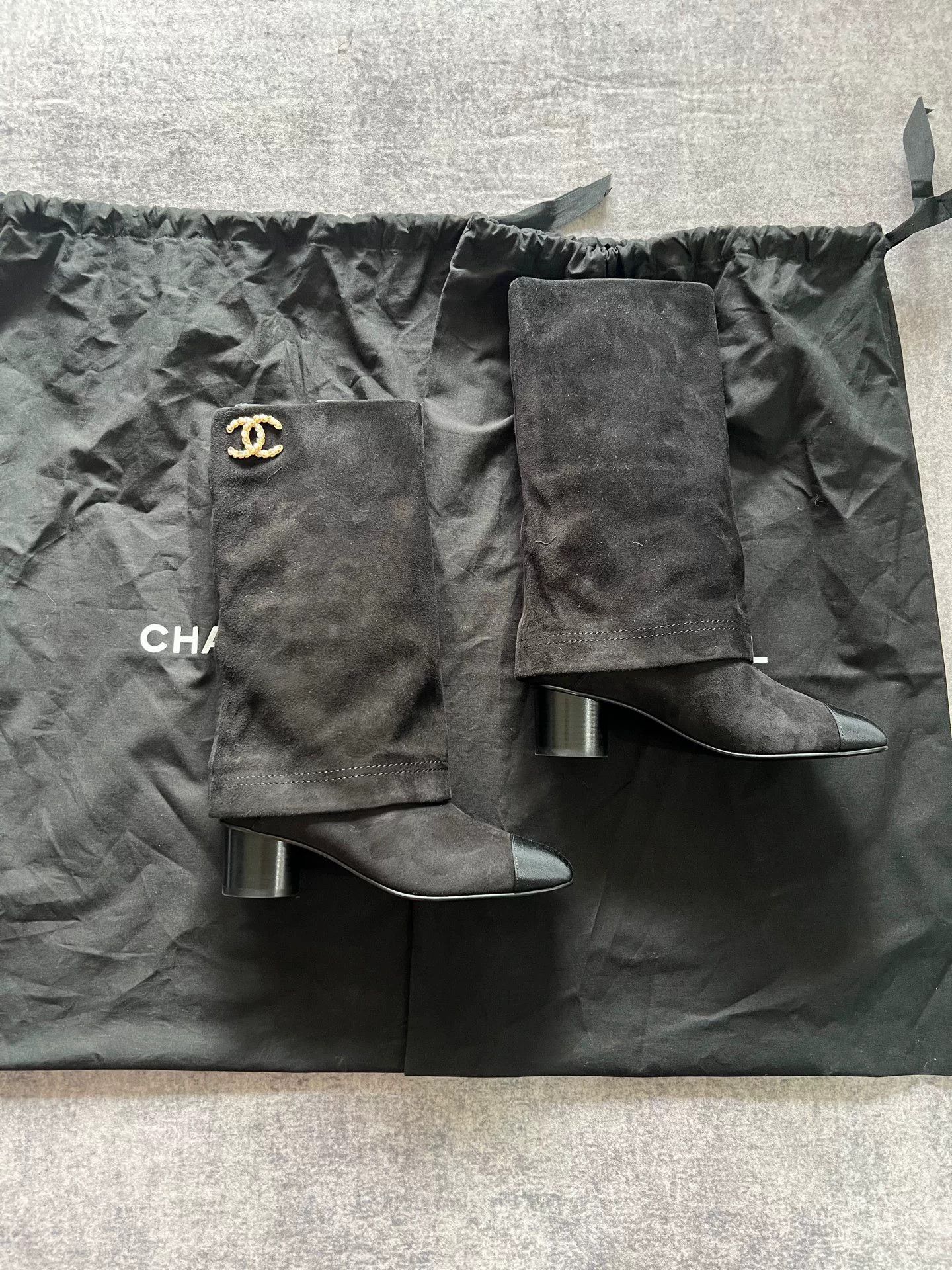 Chanel Chanel Velvet Suede Tall Boots Size 37 Size US 6 / IT 36 - 1 Thumbnail