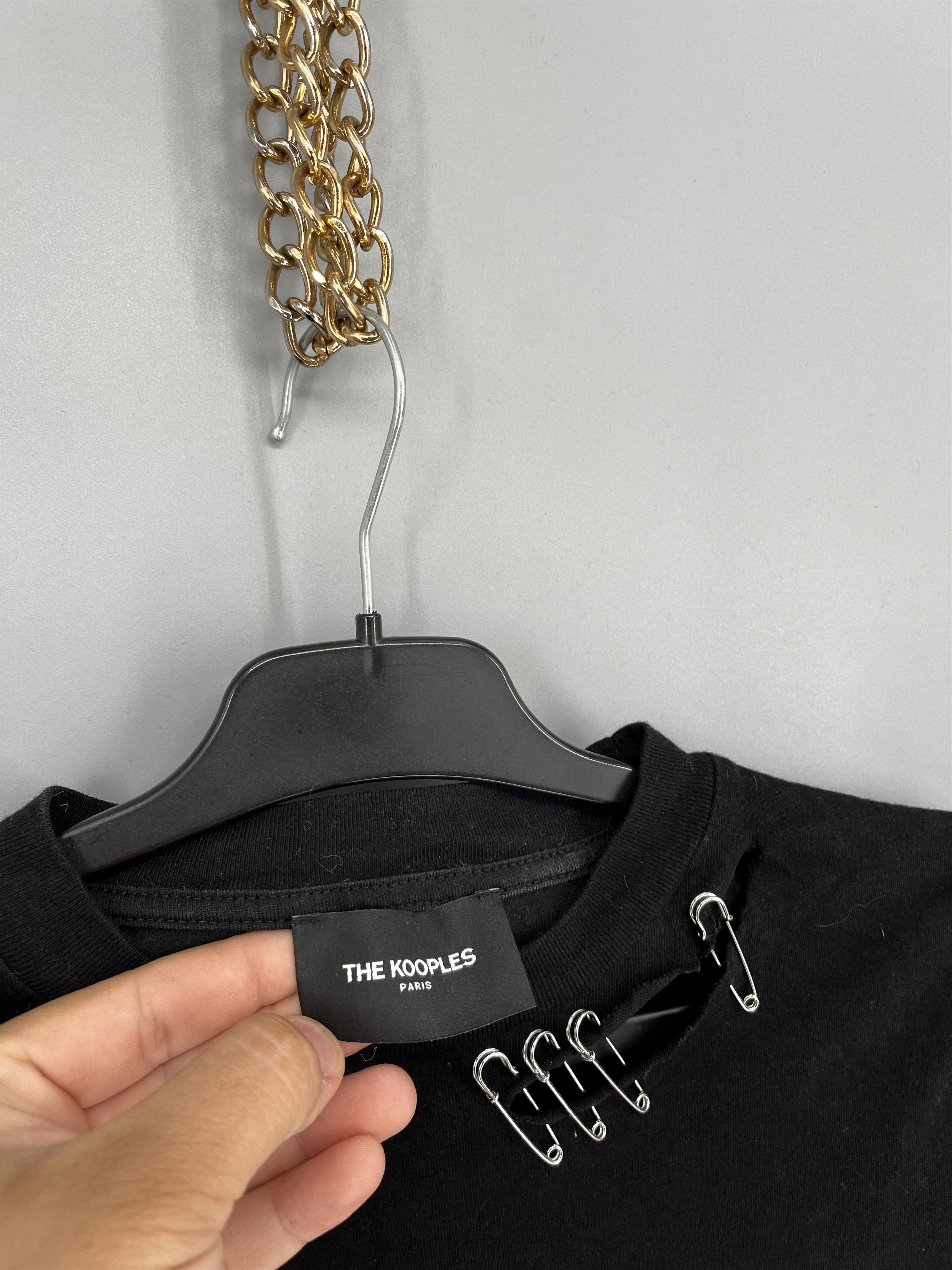 Vintage The Kooples Shirt Woman's Small Black Cotton Crew Neck Short Size S / US 4 / IT 40 - 5 Thumbnail