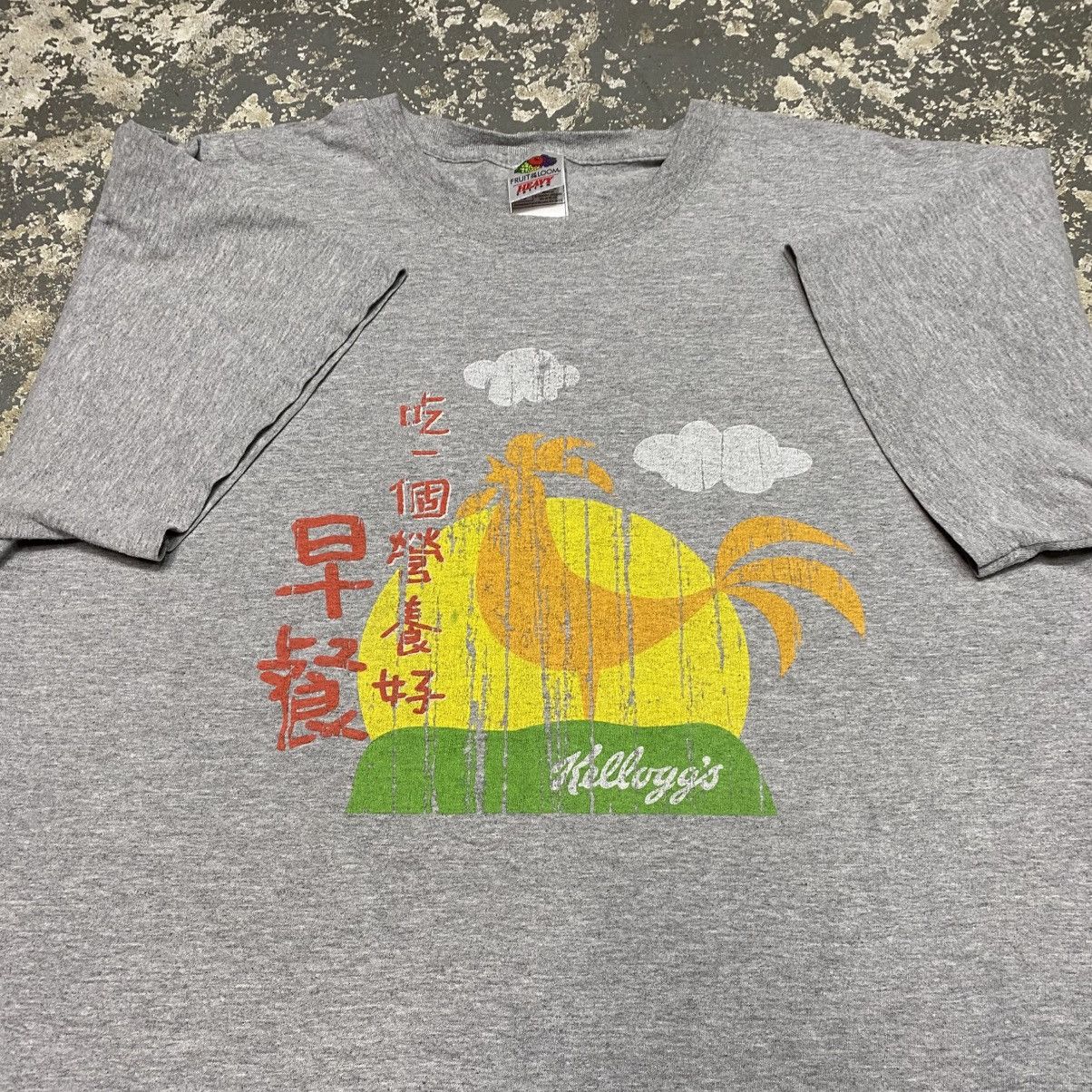 Other Vintage Kelloggs Chicken Funny Grey Graphic Tshirt Size US XL / EU 56 / 4 - 3 Thumbnail
