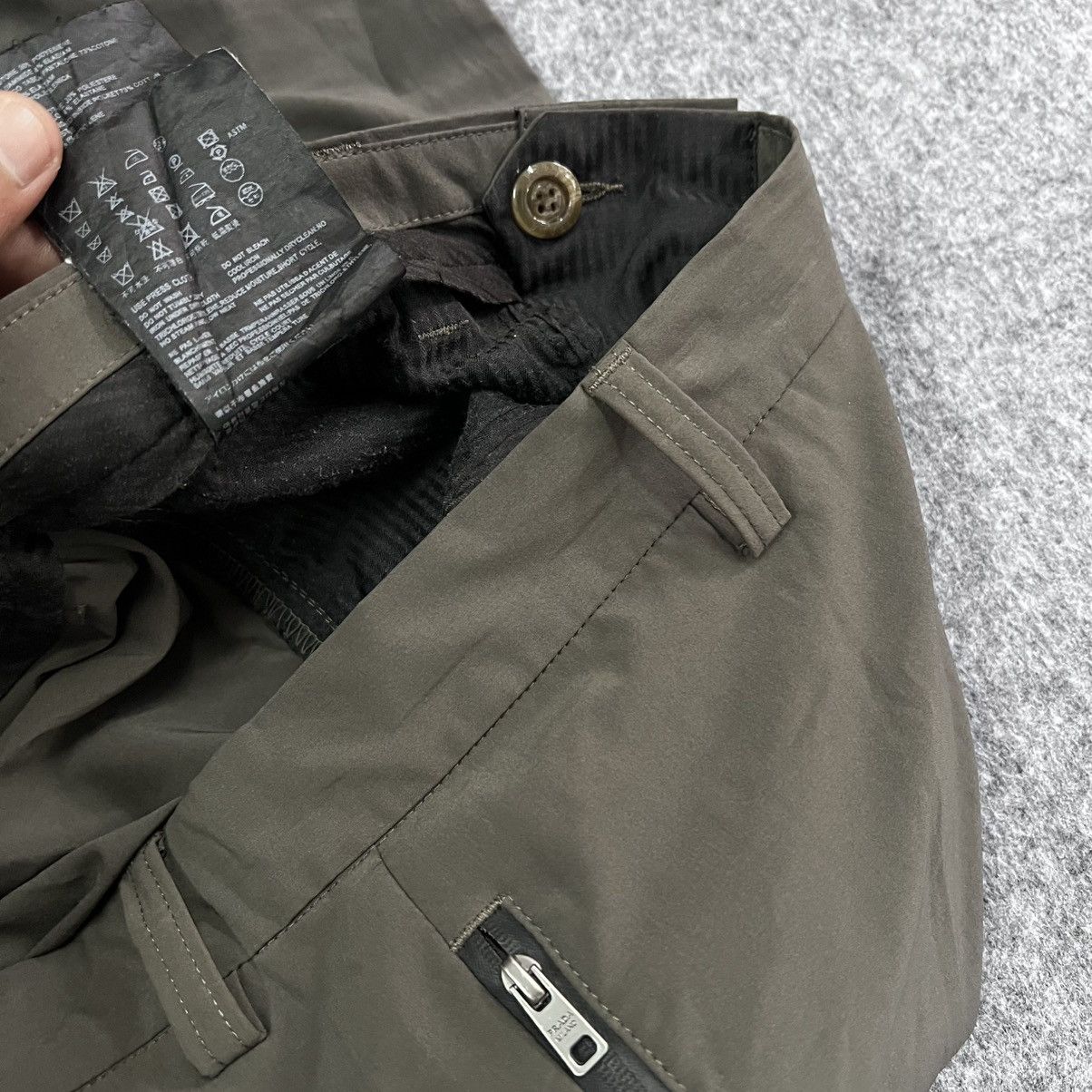 Prada Prada Nylon pants. Size US 34 / EU 50 - 11 Thumbnail