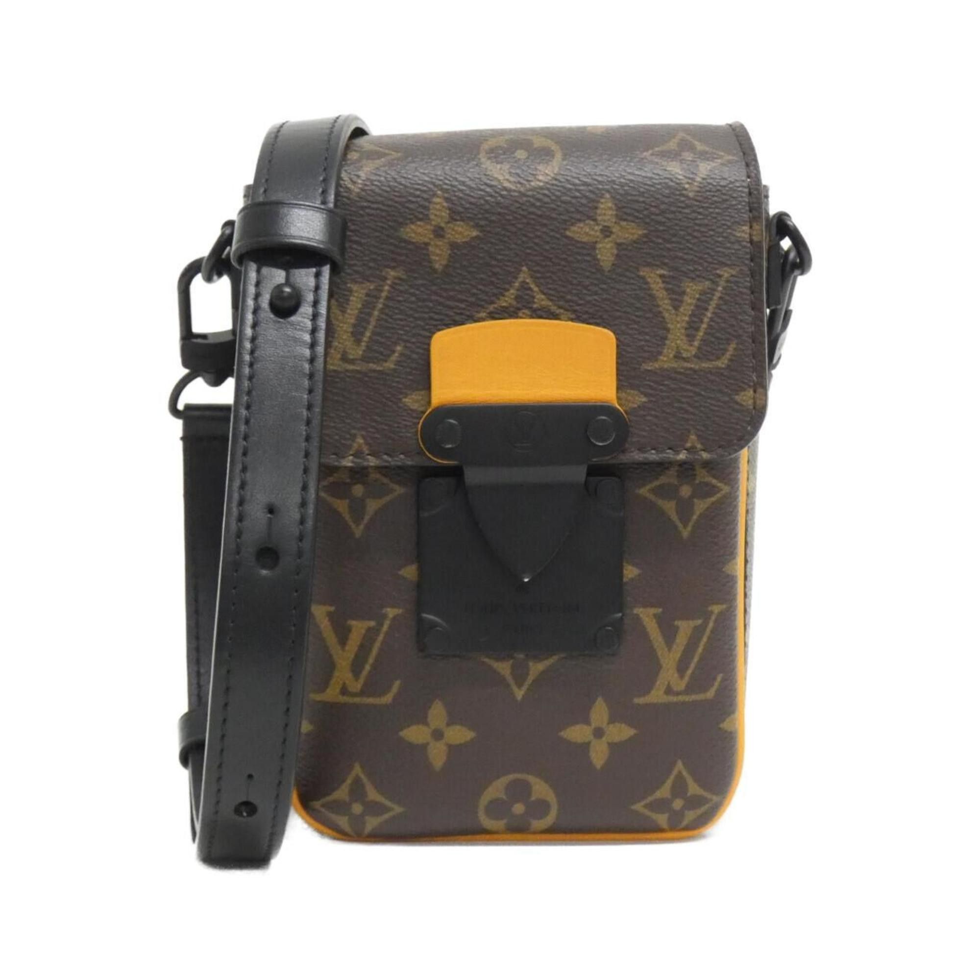 Louis Vuitton Louis Vuitton Messenger clutch Size ONE SIZE - 1 Thumbnail