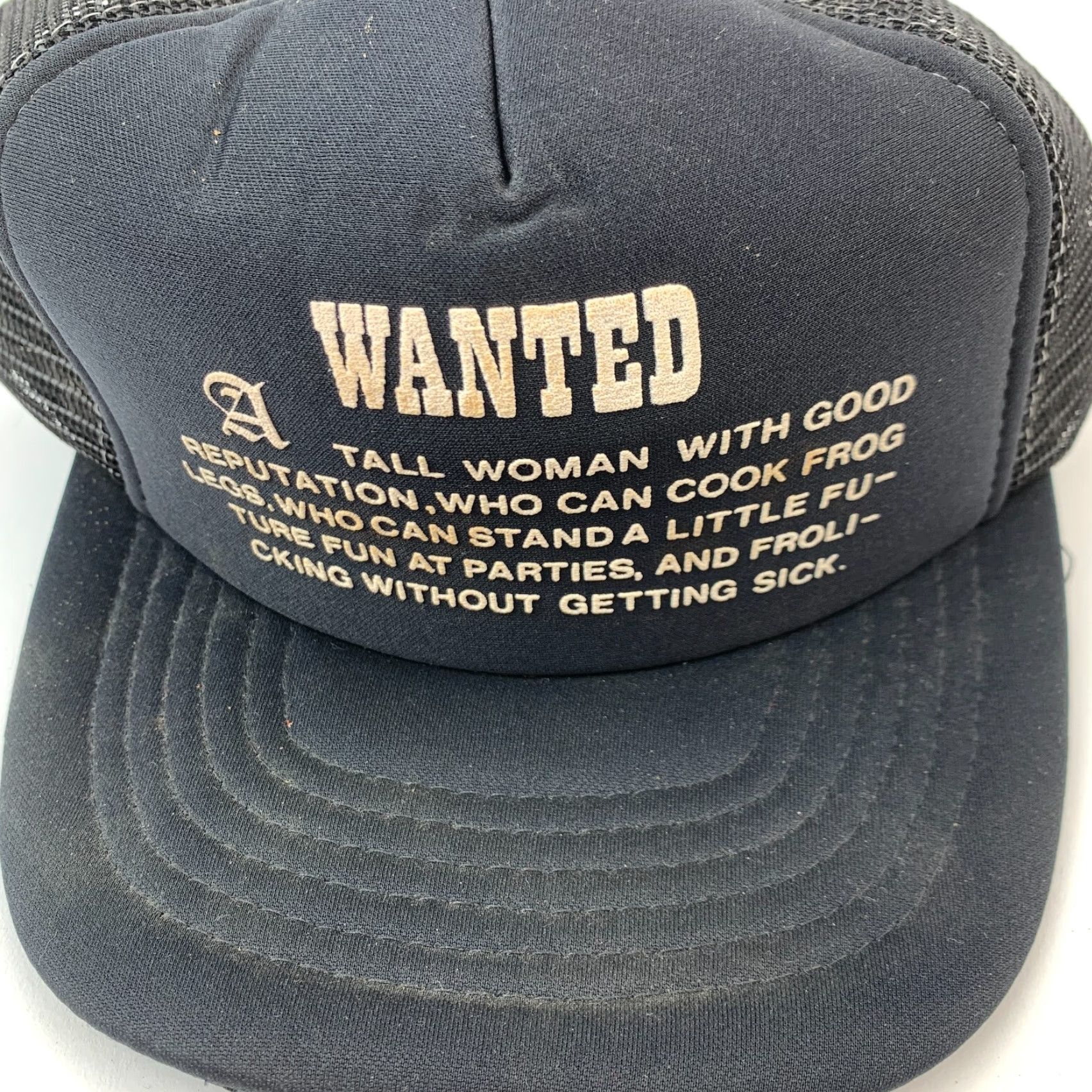 Vintage VINTAGE BROKEN Wanted Tall Woman Good Reputation Black Snapback Trucker Hat Cap Sportcap Adjustable 1980s Black Mens/Womens? Size ONE SIZE - 2 Thumbnail