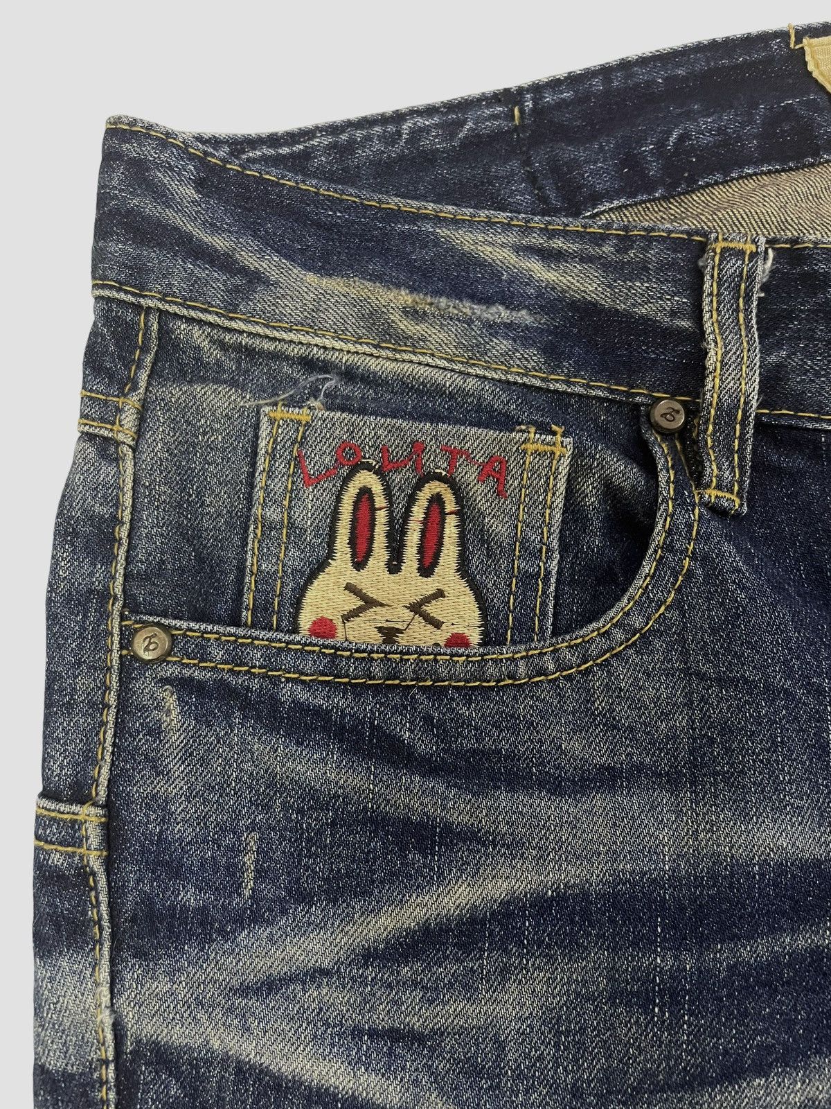 Japanese Brand Vintage Yoshitomo Nara Lolita Embroidery Logo Jeans Size US 32 / EU 48 - 7 Thumbnail