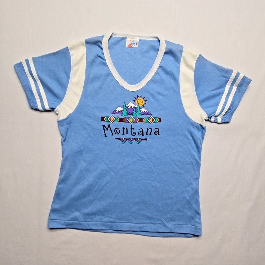 Vintage Vintage Montana Graphic Tee Le Riche Blue White M Shirt Size M / US 6-8 / IT 42-44 - 1 Thumbnail