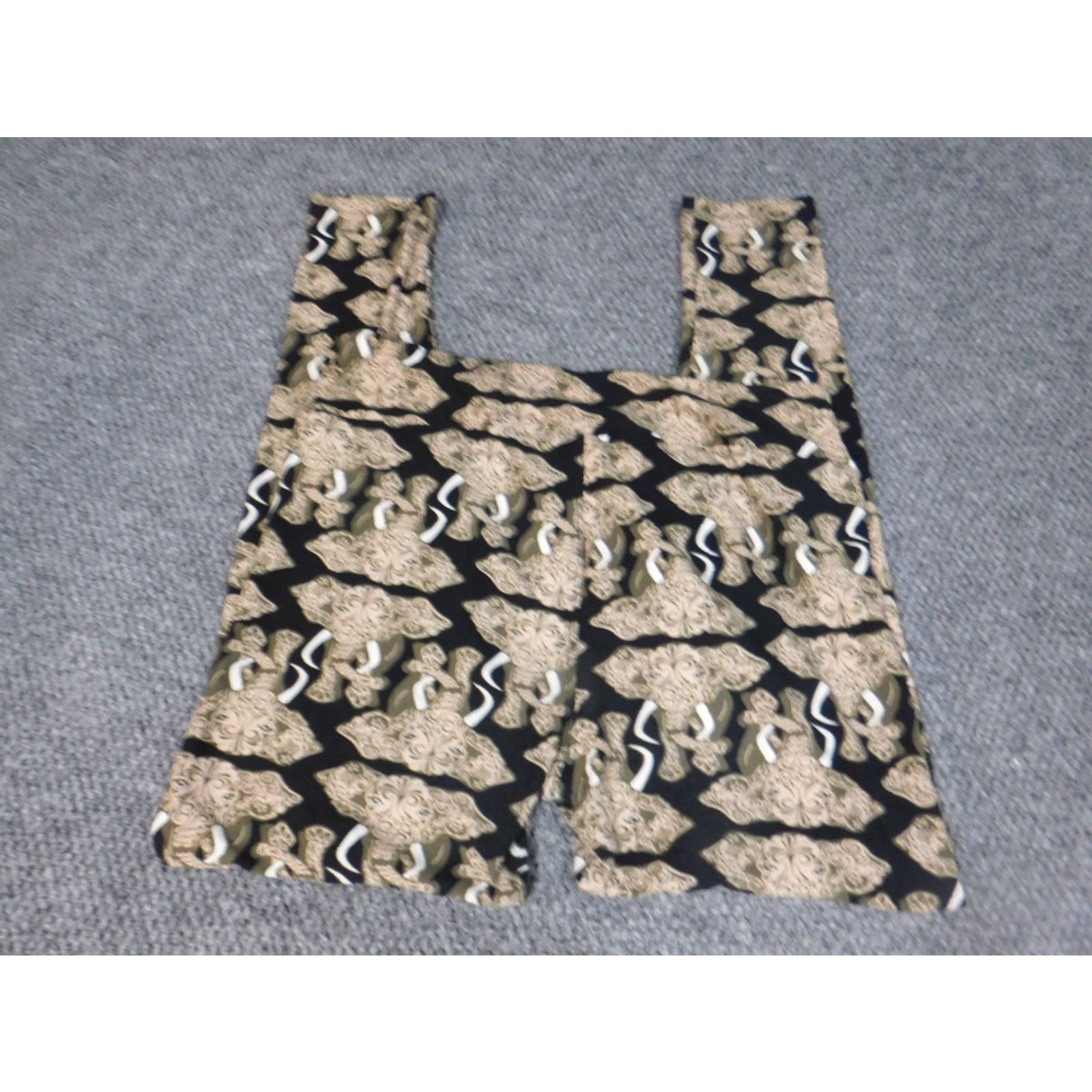 Vintage LuLaRoe Leggings Womens OS Beige stretch Regular One Size Activewear Casual Ankle 26in Polyester Rayon Snake Pattern Stretch Size 42" / US 20 - 7 Thumbnail