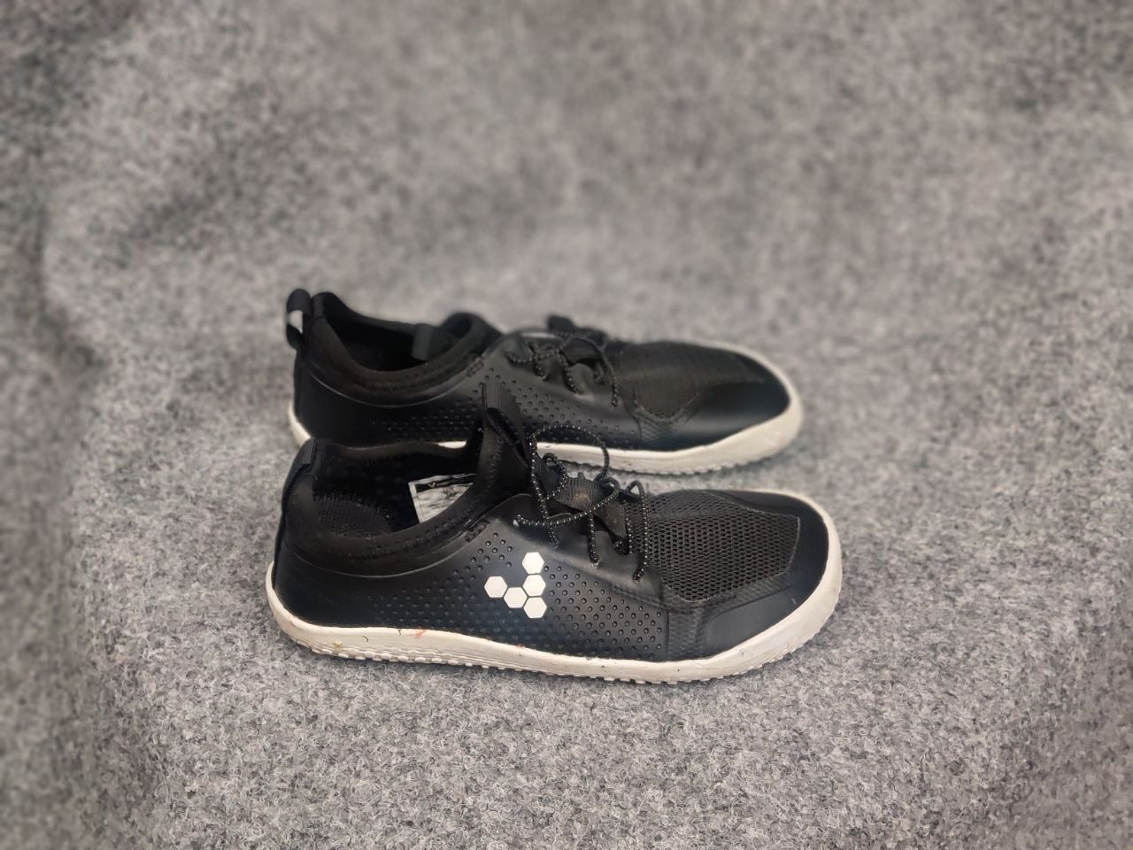 Vivobarefoot Vivobarefoot Primus III Junior trainers Women Sneakers Shoes Size US 4 / IT 34 - 2 Thumbnail