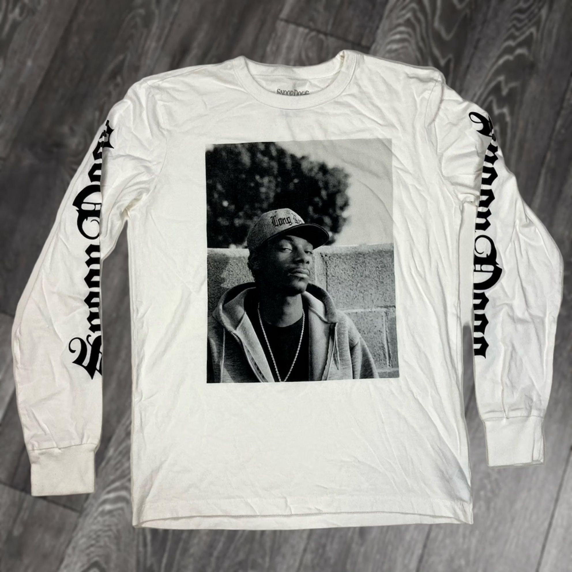 Vintage Snoop Dogg Graphic T-shirt Men Small White Long Sleeve Music Rap Shirt Size US S / EU 44-46 / 1 - 1 Thumbnail