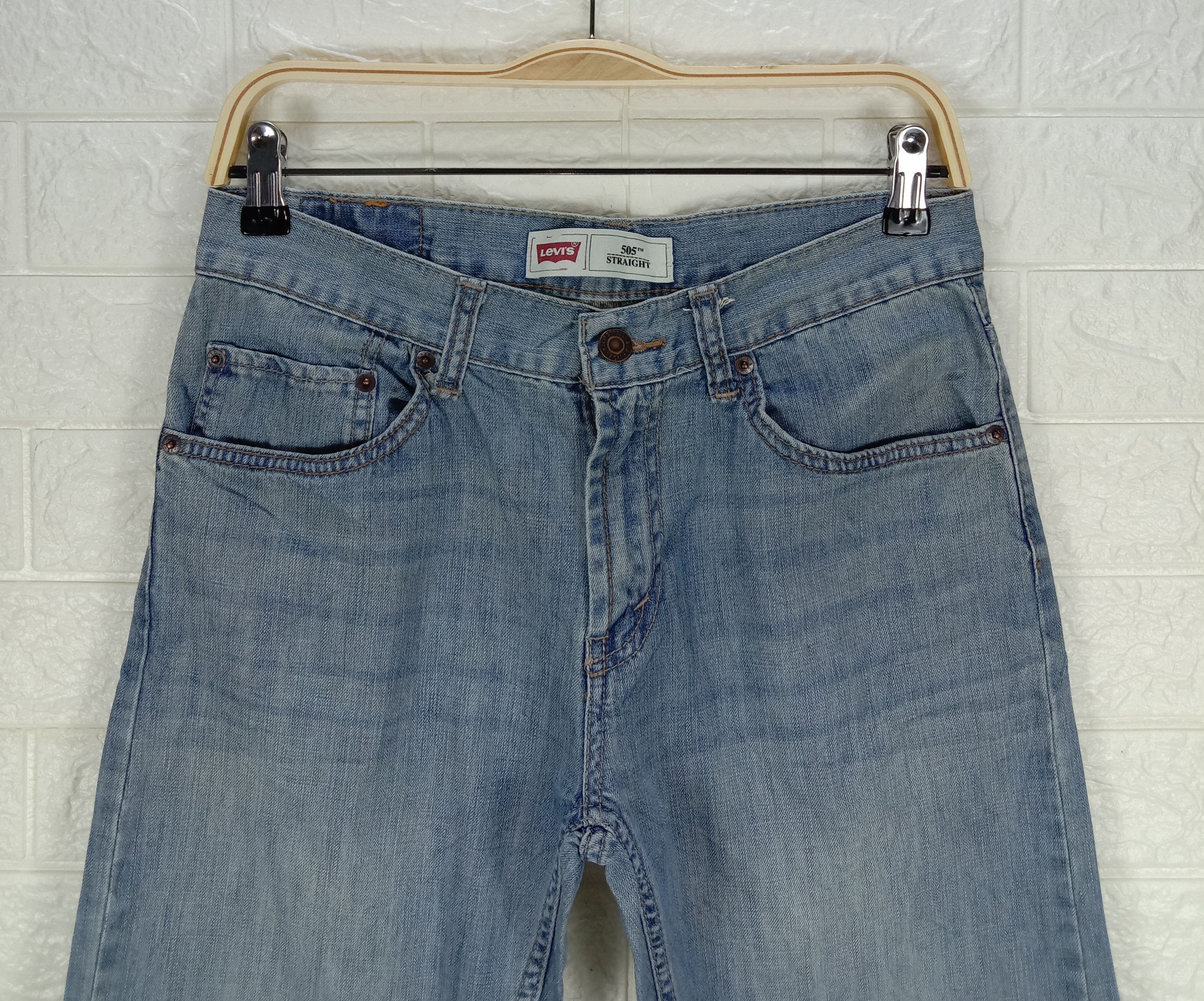 Levi's Vintage Levi's 505 Jeans Blue Wash Straight Leg Denim Size 28" / US 6 / IT 42 - 2 Thumbnail