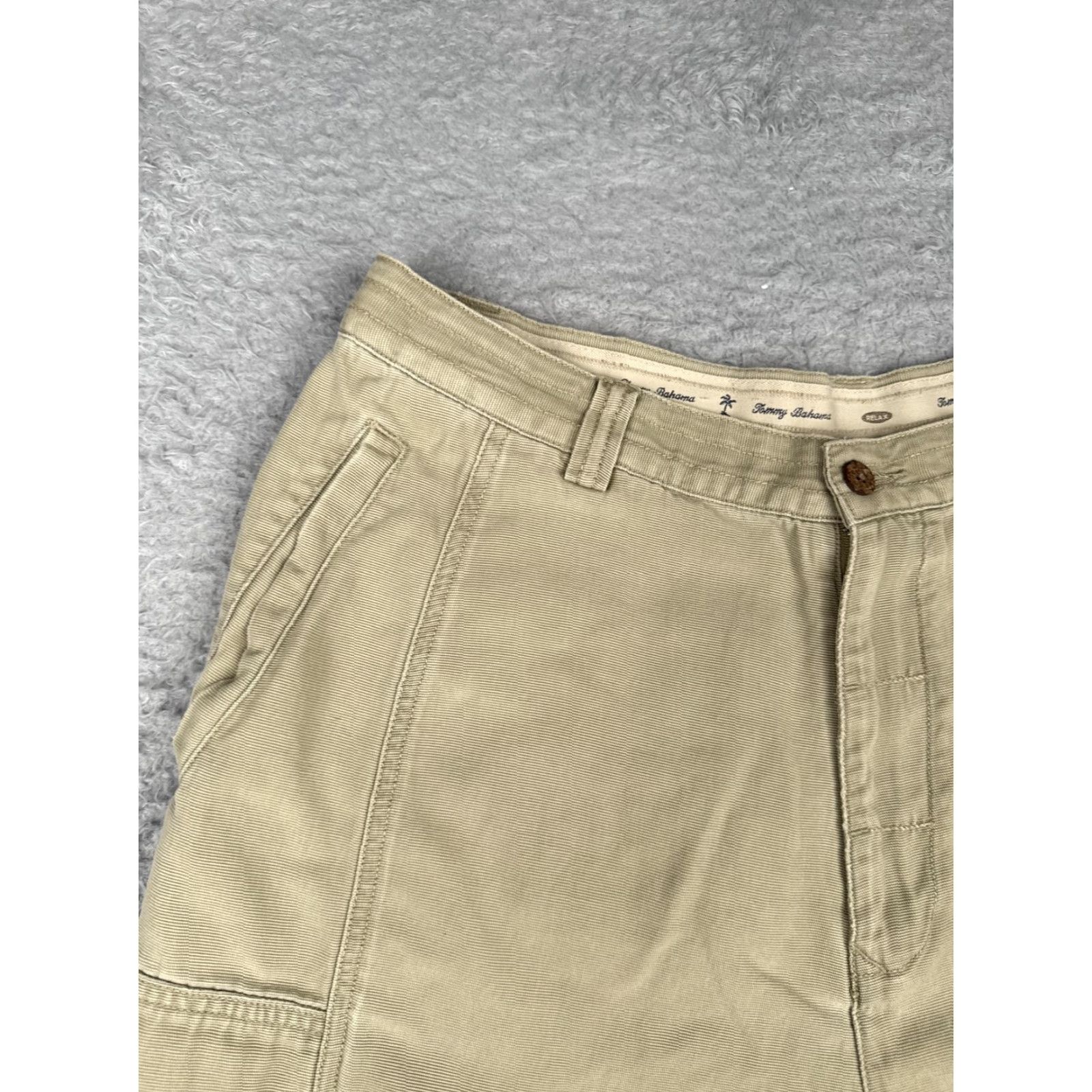 Tommy Bahama Tommy Bahama Shorts Mens 36 Khaki Tencel Cotton Cargo Relax Fit Casual Beach Size US 36 / EU 52 - 4 Thumbnail