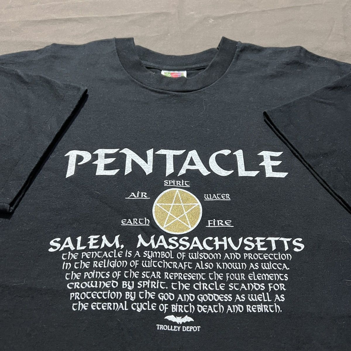 Arts & Science Vintage 90s Pentacle Salem Witch Graphic Streetwear Quote Size US L / EU 52-54 / 3 - 1 Thumbnail