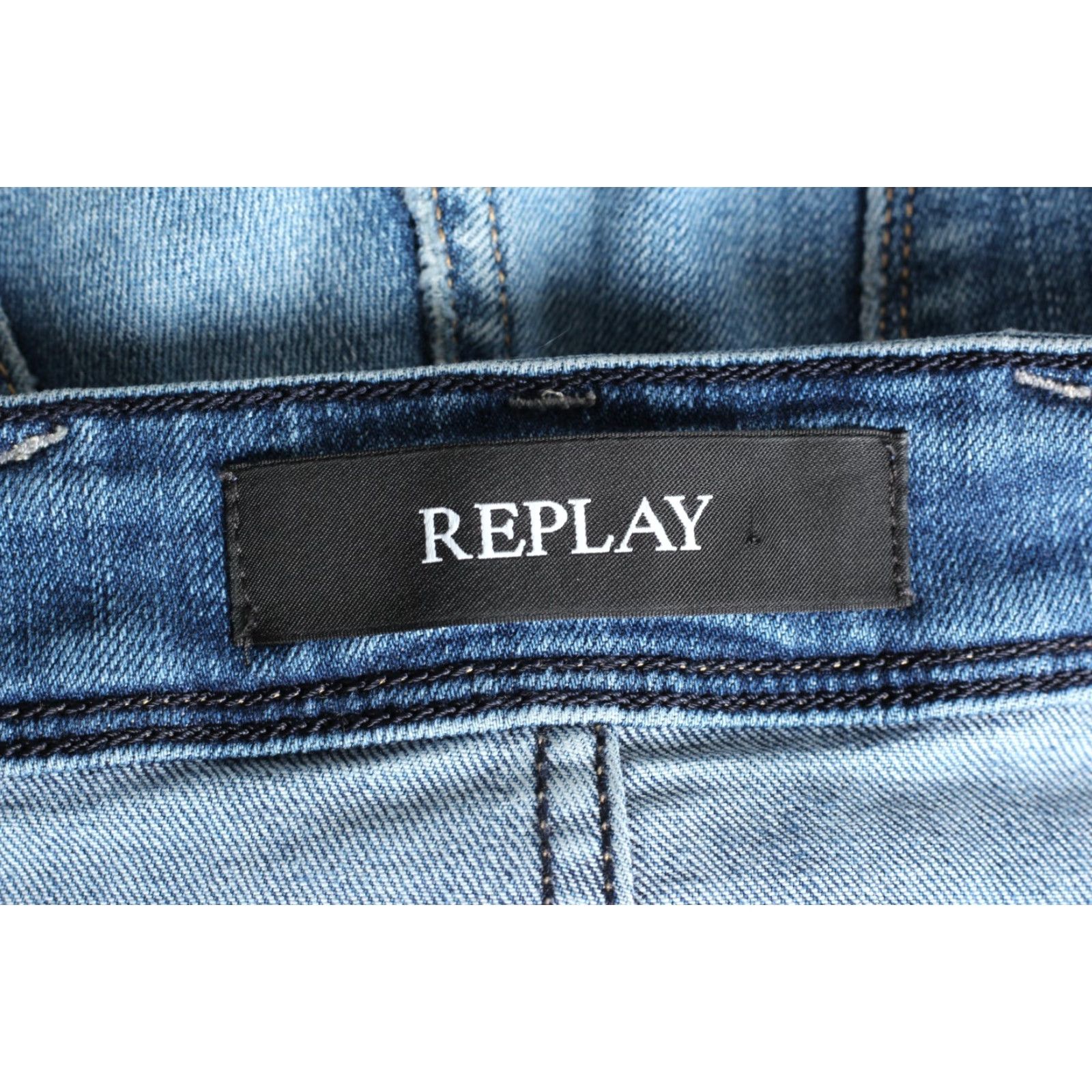Replay REPLAY ANBASS Slim Fit Stretch Jeans Men W31 L32 DZ8127 Jeans Mens Slim Blue 31 Inseam 32 Inseam 5-Pocket Denim Cotton Elastane Mid Rise DZ8127 Size US 31 - 7 Thumbnail