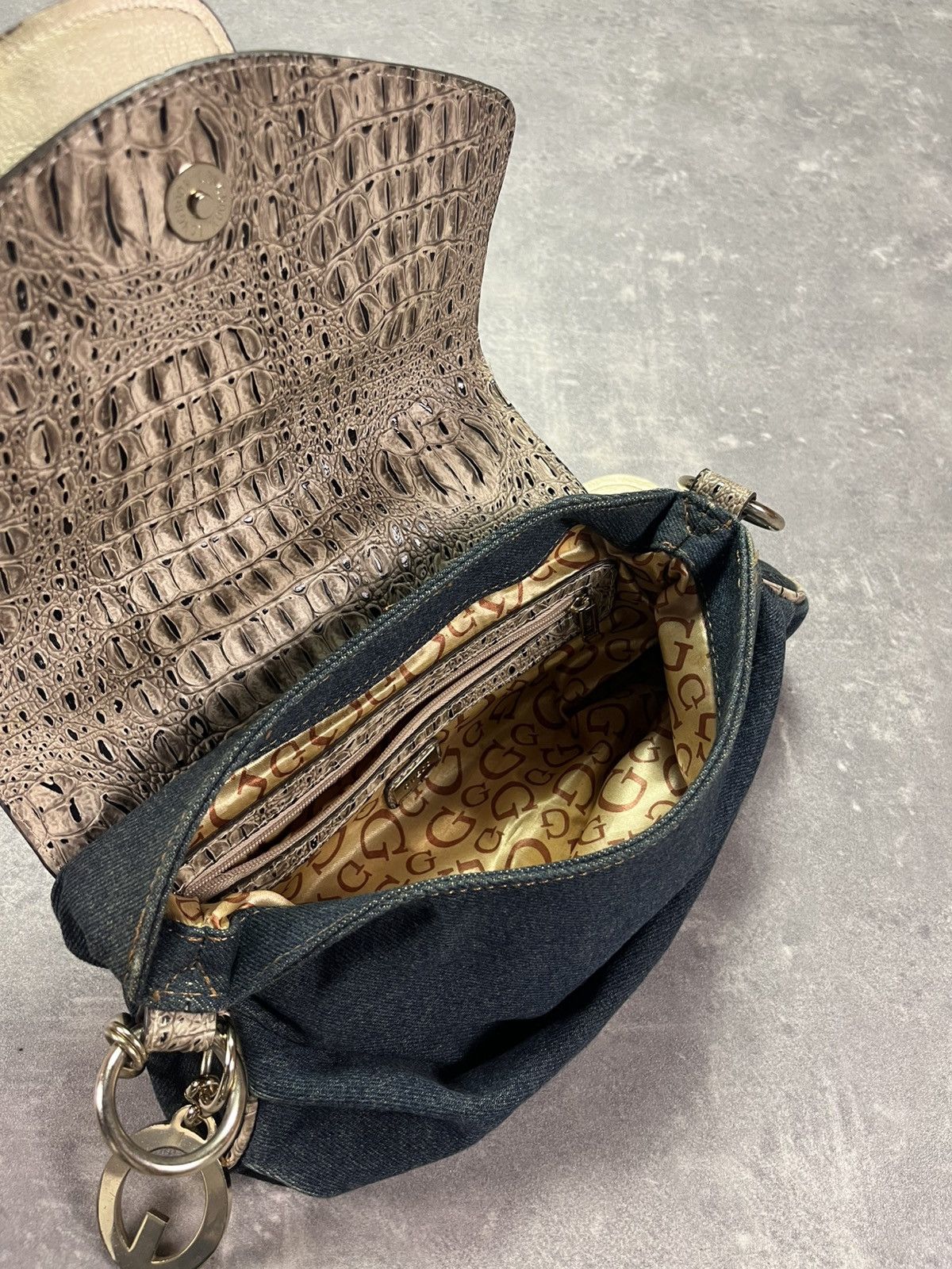 Guess 00s Guess Denim Buckle Y2K Bag Size ONE SIZE - 9 Thumbnail
