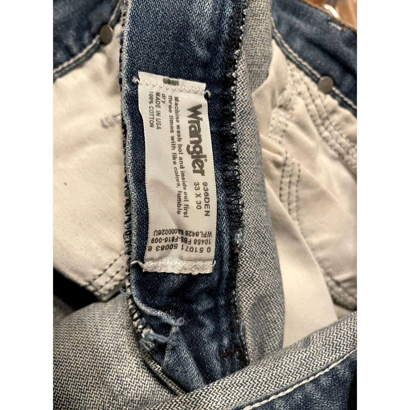 Wrangler VINTAGE Wrangler Jeans Mens 32x28.5 Denim Blue Distressed Dip Can Made in USA Size US 32 / EU 48 - 5 Thumbnail