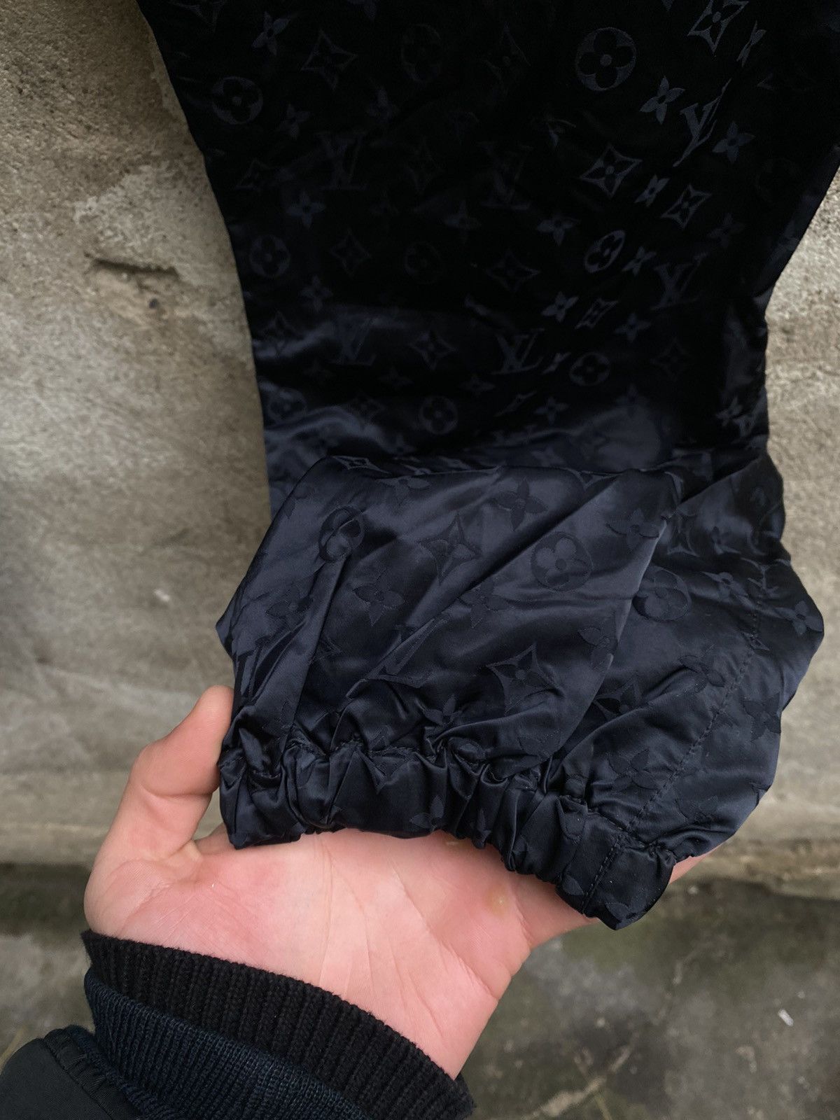 Louis Vuitton Louis Vuitton Monogram For Japan Only Pants Size US 34 / EU 50 - 10 Thumbnail