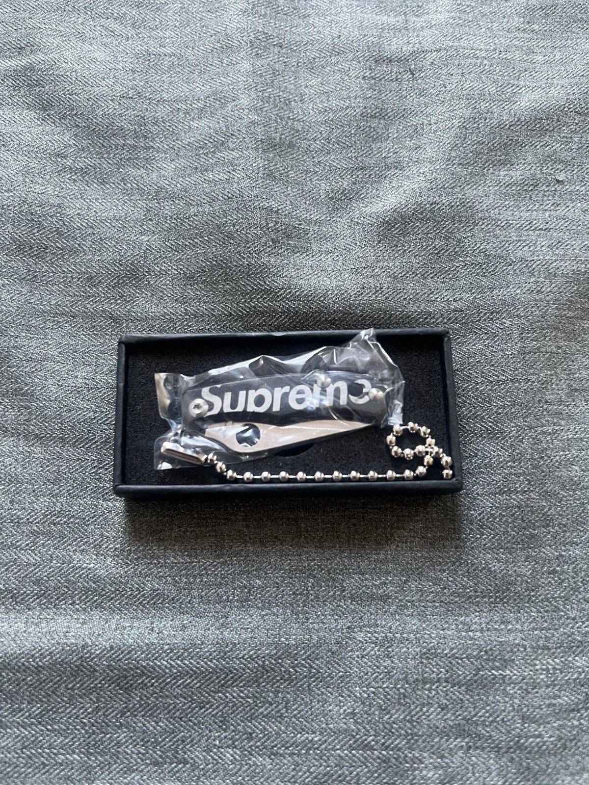 Supreme Supreme Spyderco Bug Knife Black Size ONE SIZE - 1 Thumbnail