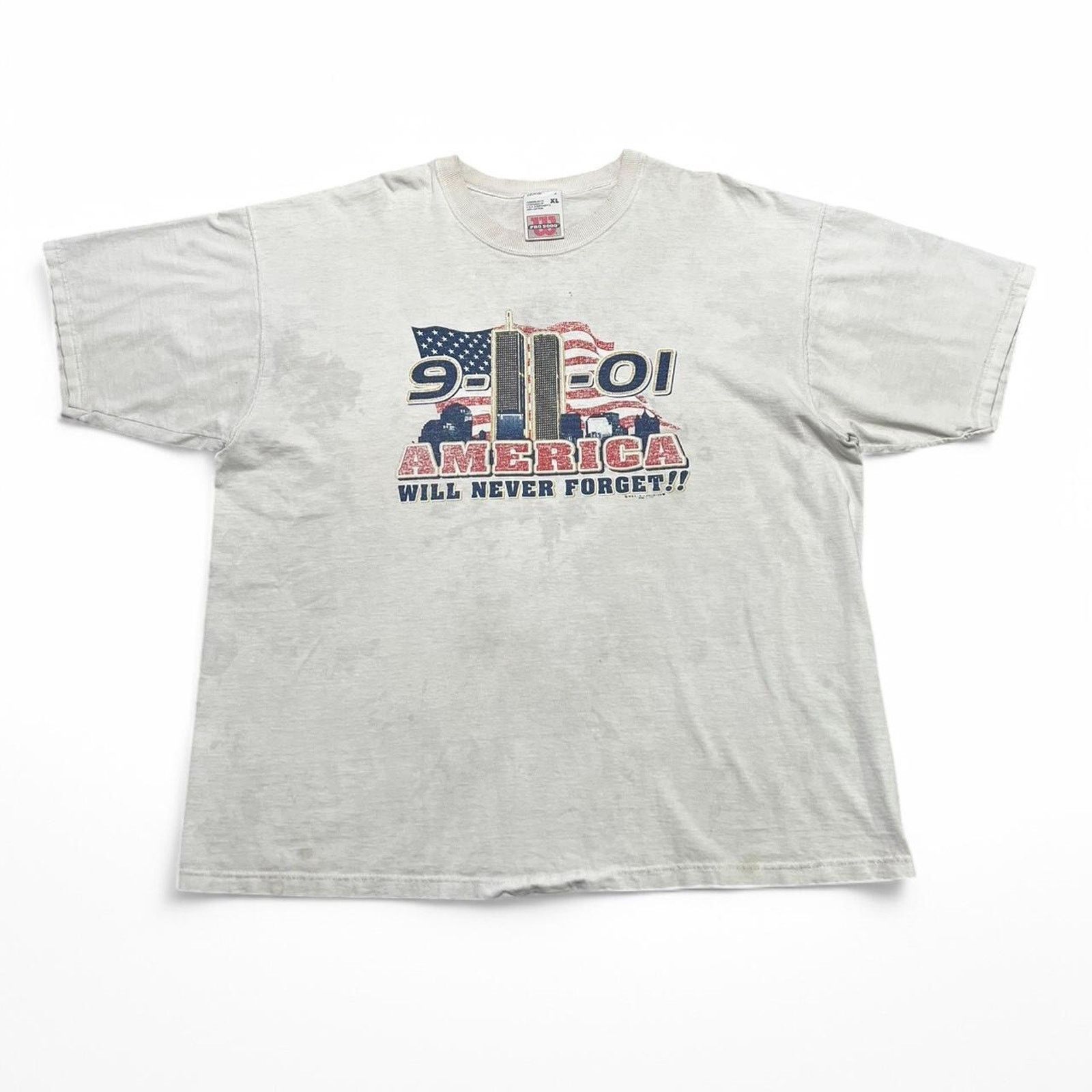 Wilson Vintage 9/11 America Will Never Forget T-Shirt XL Patriotic Size US XL / EU 56 / 4 - 1 Thumbnail