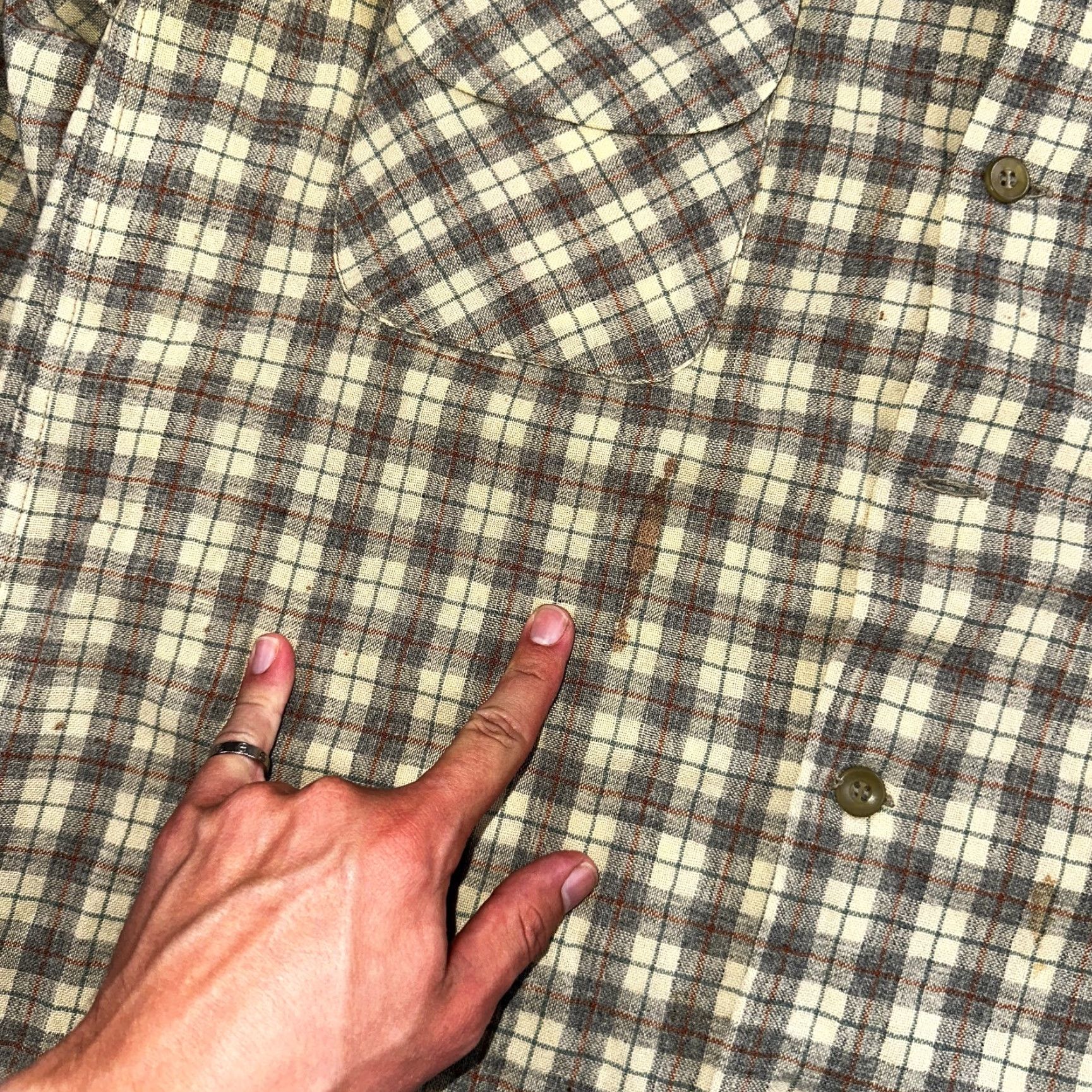 Pendleton VINTAGE Pendleton Board Shirt Plaid Wool Button Down Size M Gray 1960s Casual Mens Size US M / EU 48-50 / 2 - 3 Thumbnail