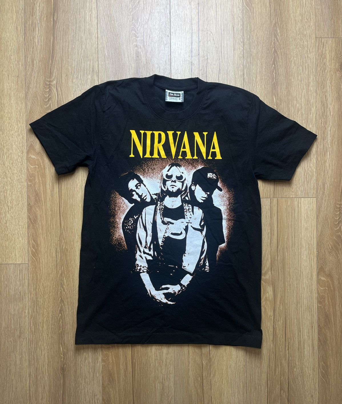 Vintage 90's Nirvana Band T-shirt The Roxx Single stich