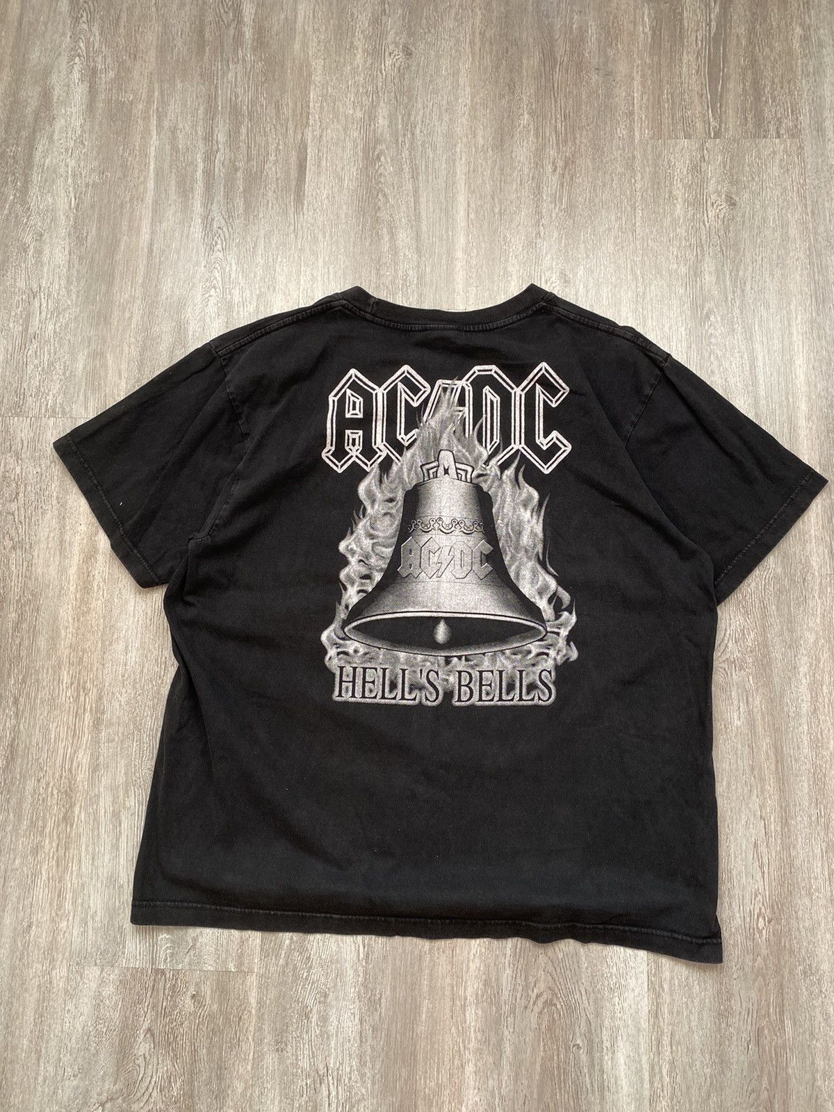 Band Tees Vintage 2001 ACDC Hells Bells T-Shirt Size US XL / EU 56 / 4 - 7 Thumbnail