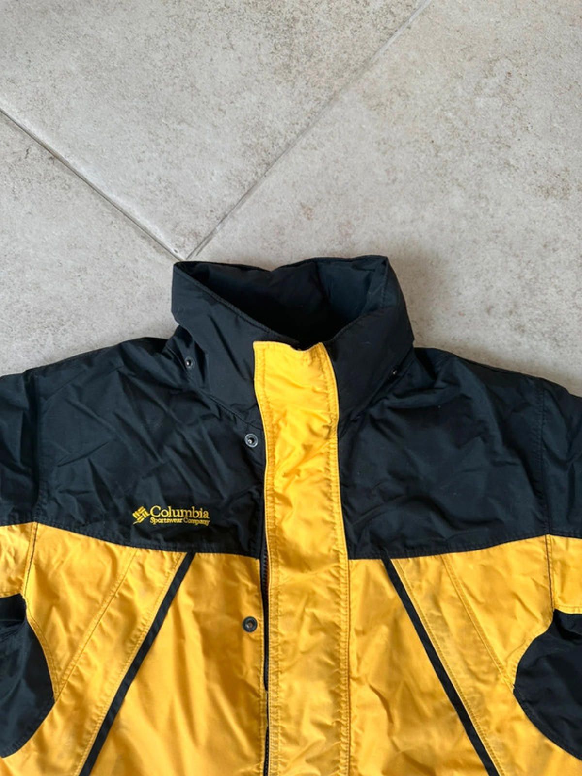 Designer Columbia Yellow Puffer Jacket Size US M / EU 48-50 / 2 - 4 Thumbnail