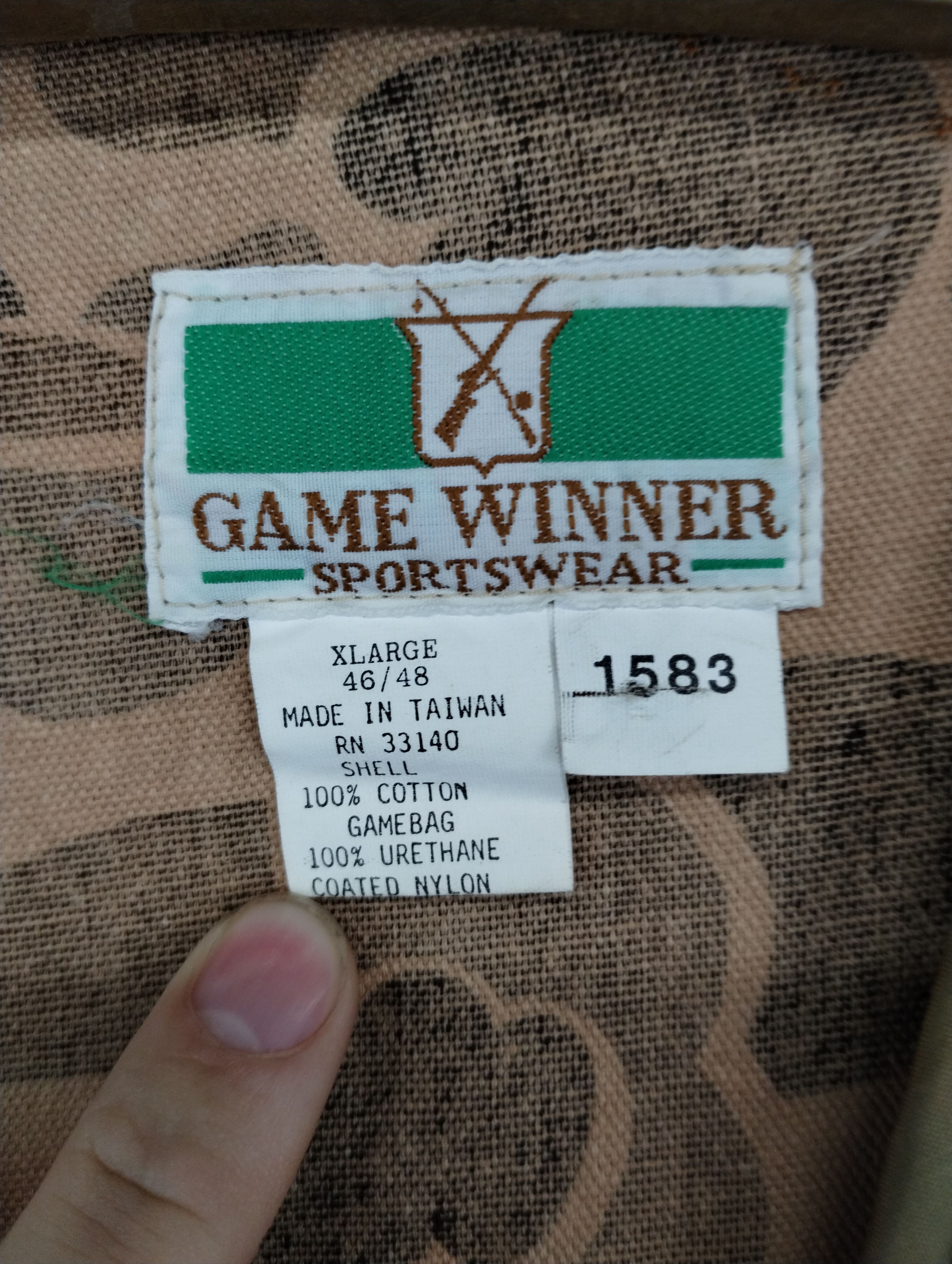 Vintage Vintage Brown Camo Hunting Vest Size US XL / EU 56 / 4 - 3 Thumbnail
