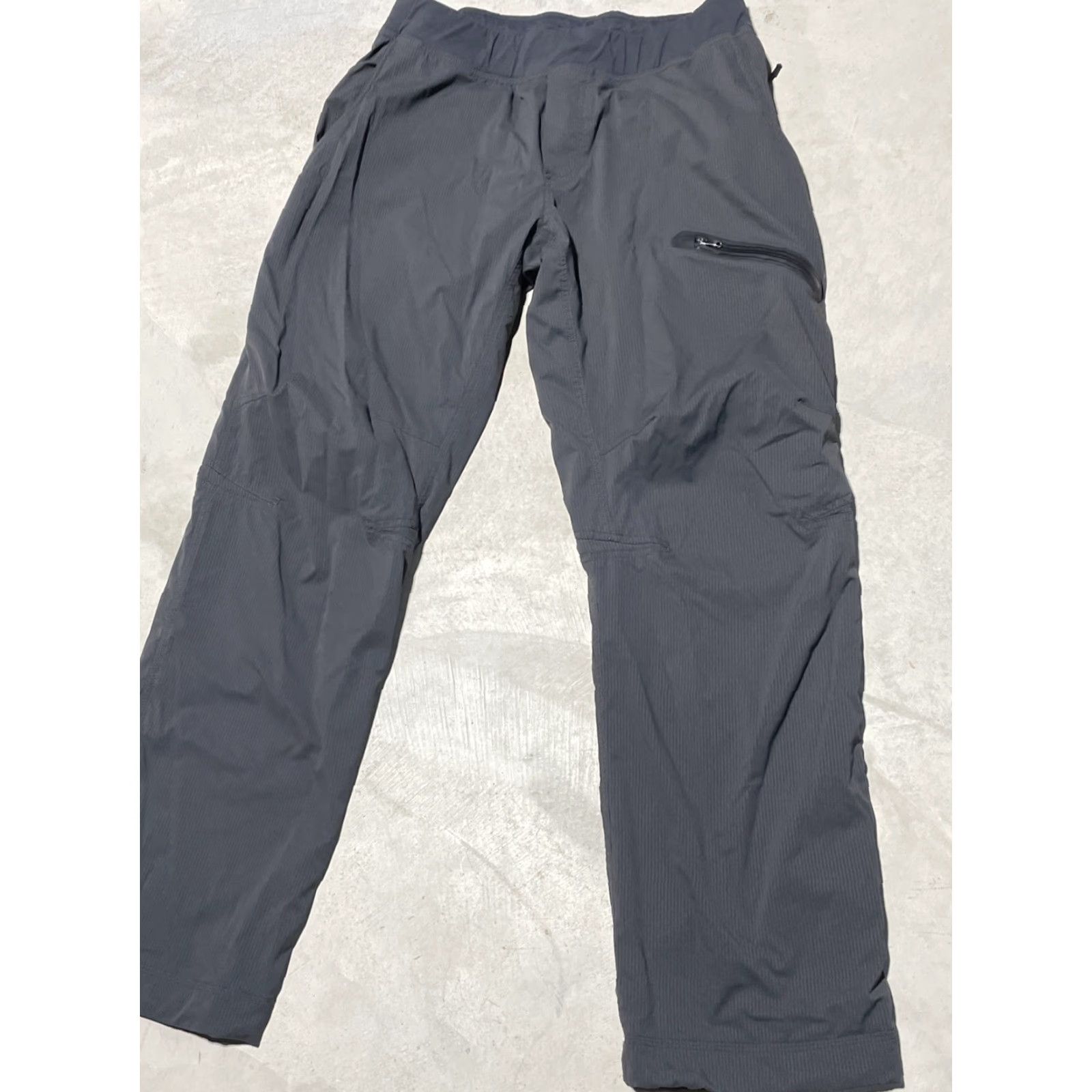 Lululemon Lululemon Pants Men XL Gray Dance Studio Technical Stretch Zip Pocket Cargo Size US 36 / EU 52 - 4 Thumbnail