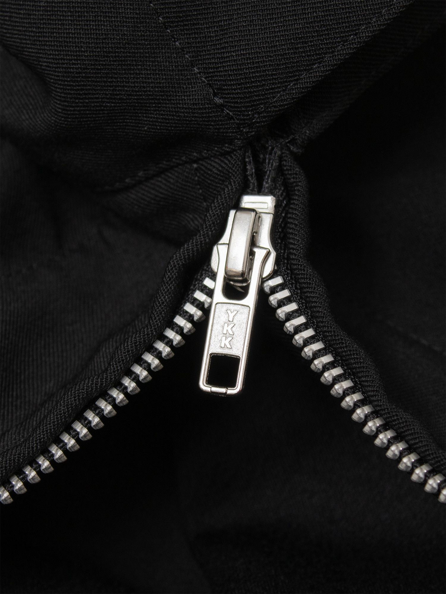 Limi Feu Limi Feu AW07 Runway Lapel Strap Bag Size ONE SIZE - 6 Thumbnail