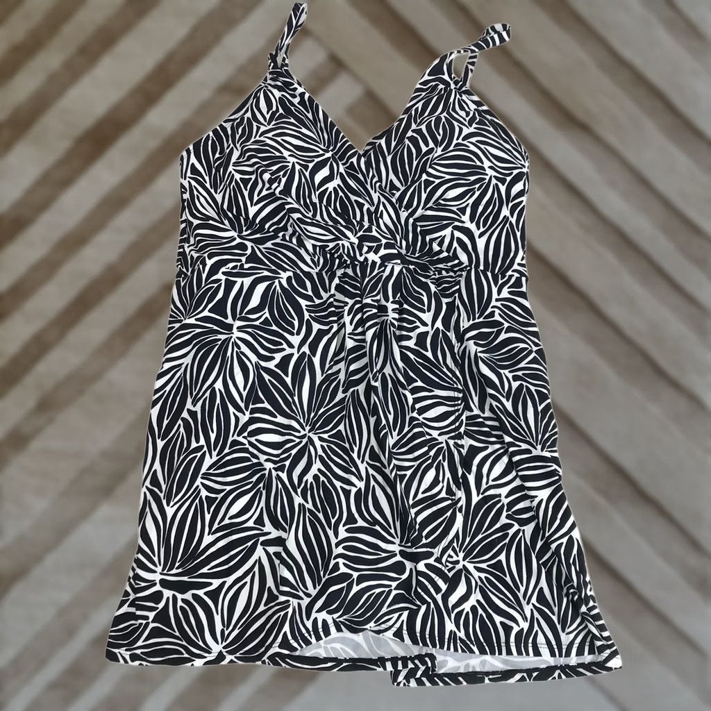Lands' End VINTAGE: Lands End Womens XXL Black White Abstract Floral Surplice V-Neck Swim Dress Size 3XL / US 20-22 - 1 Thumbnail