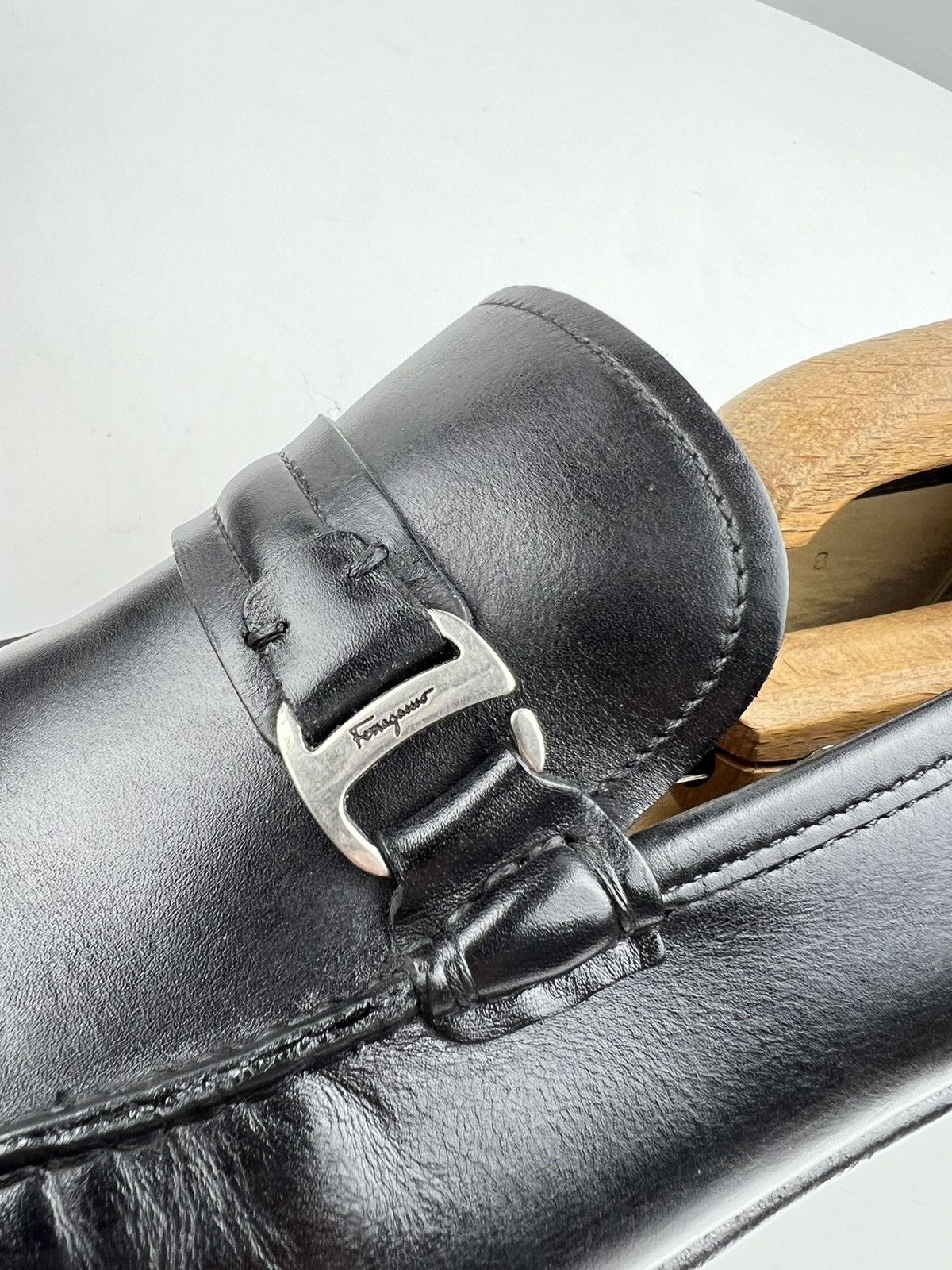 Salvatore Ferragamo SALVATORE FERRAGAMO Loafers Leather Shoes Horsebit Black Men Size US 9 / EU 42 - 8 Thumbnail