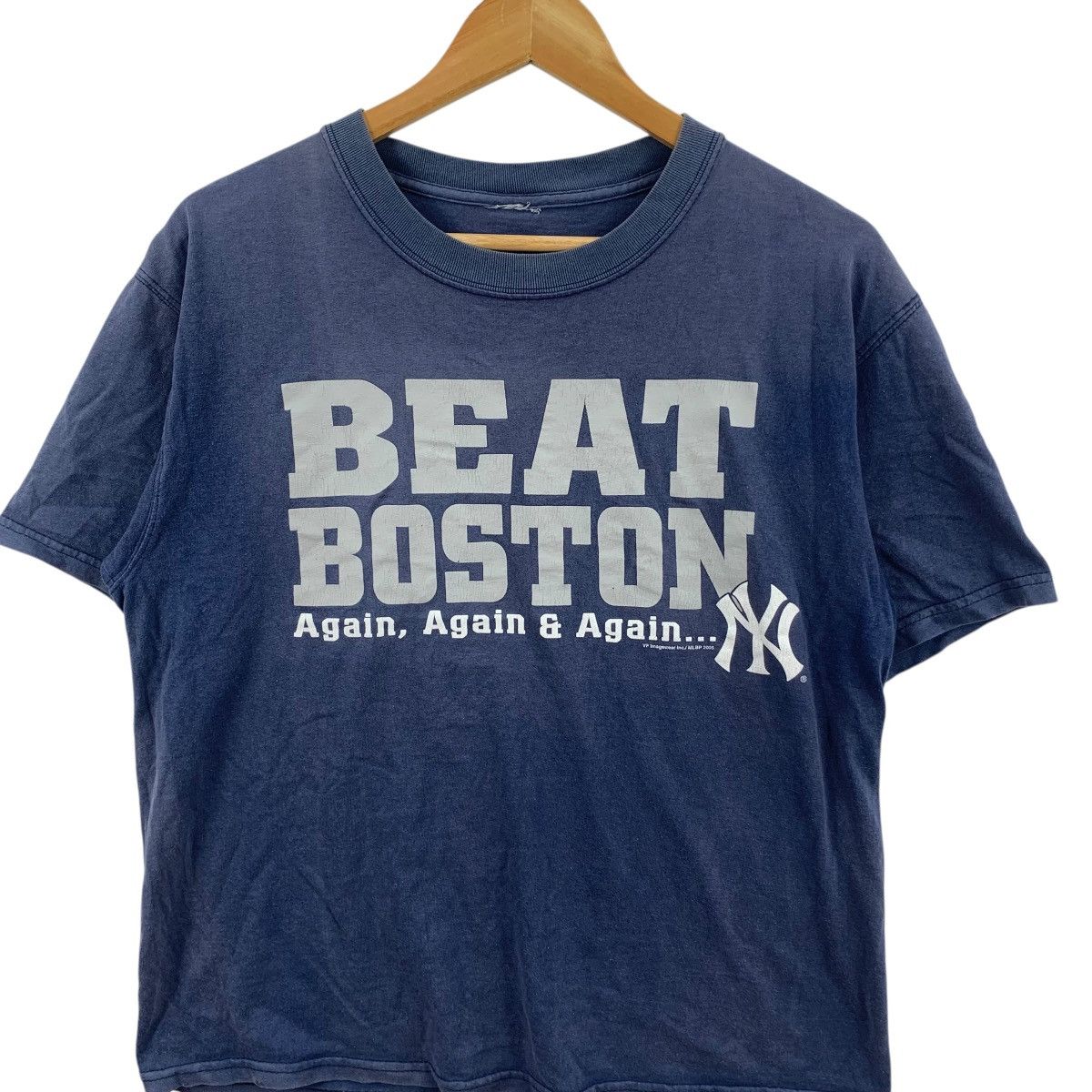 MLB Vintage MLB NEW YORK YANKEES Beat Boston Thrashed Tee Shirt Size M / US 6-8 / IT 42-44 - 5 Thumbnail