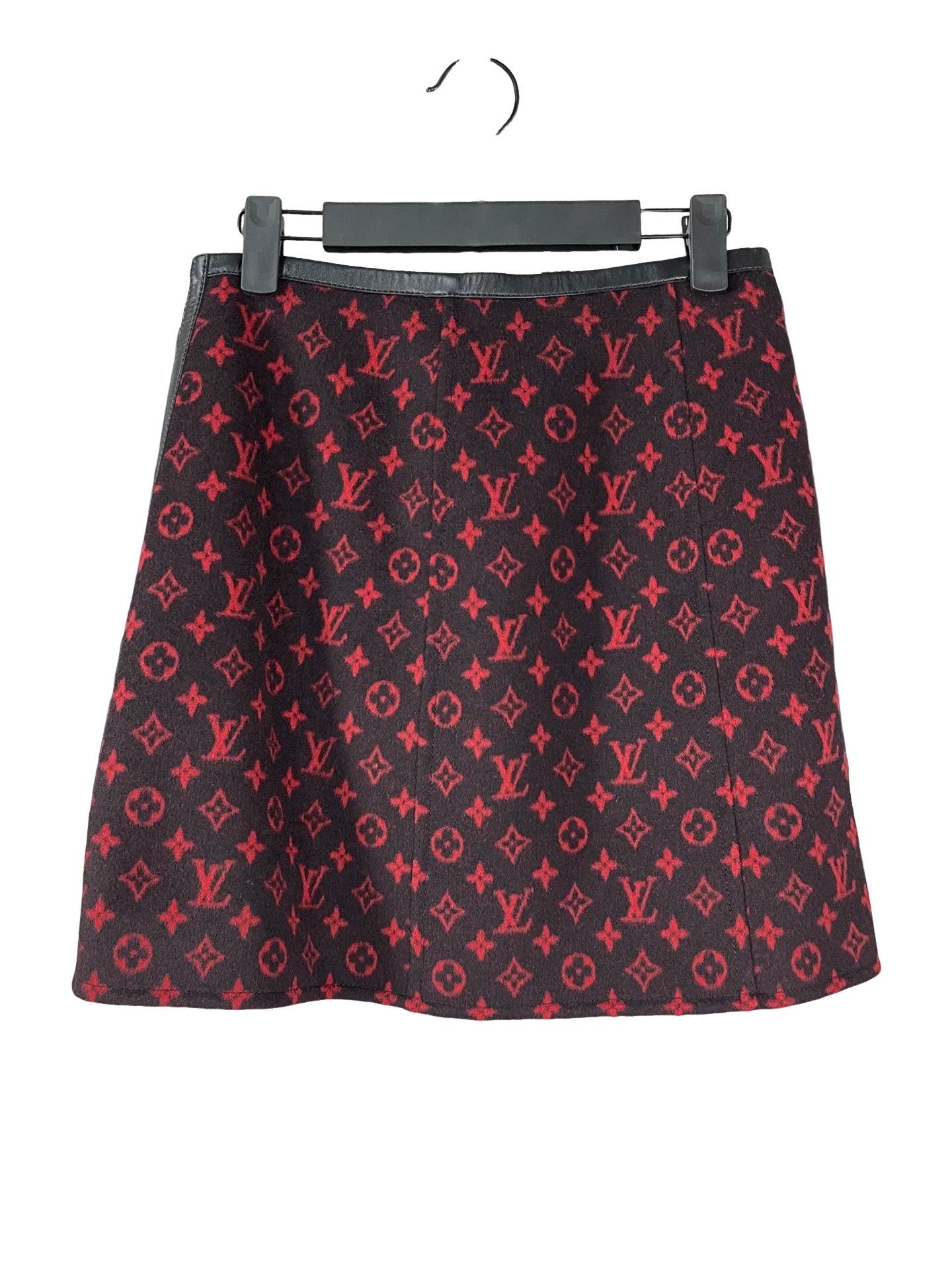 Louis Vuitton Louis Vuitton Monogram Wool Mini Skirt Size 36 Size 25" / US 0 / IT 36 - 1 Thumbnail