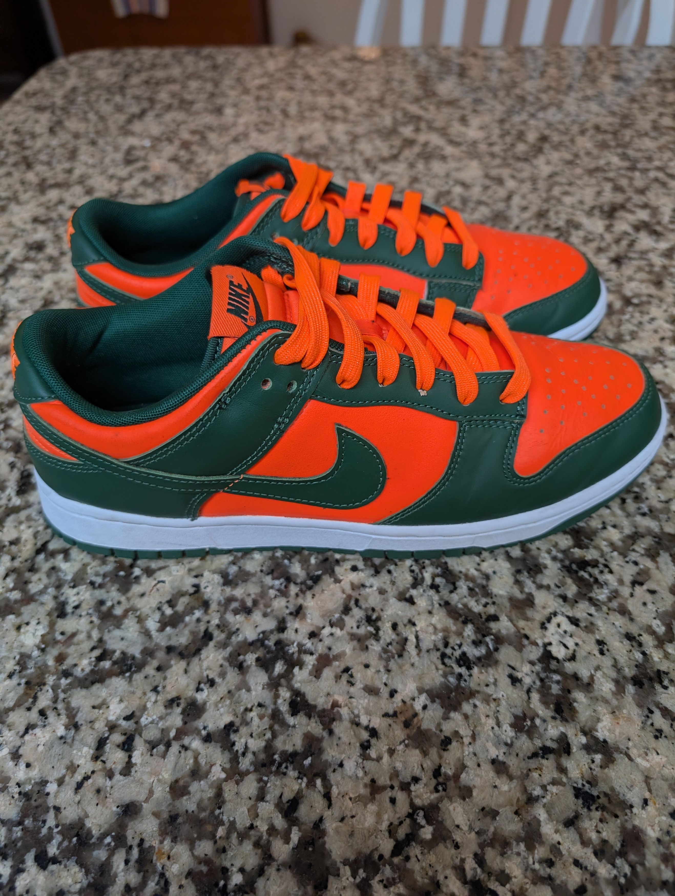 Nike Nike Dunk Low Retro " Miami Hurricanes " Size US 9.5 / EU 42-43 - 6 Thumbnail