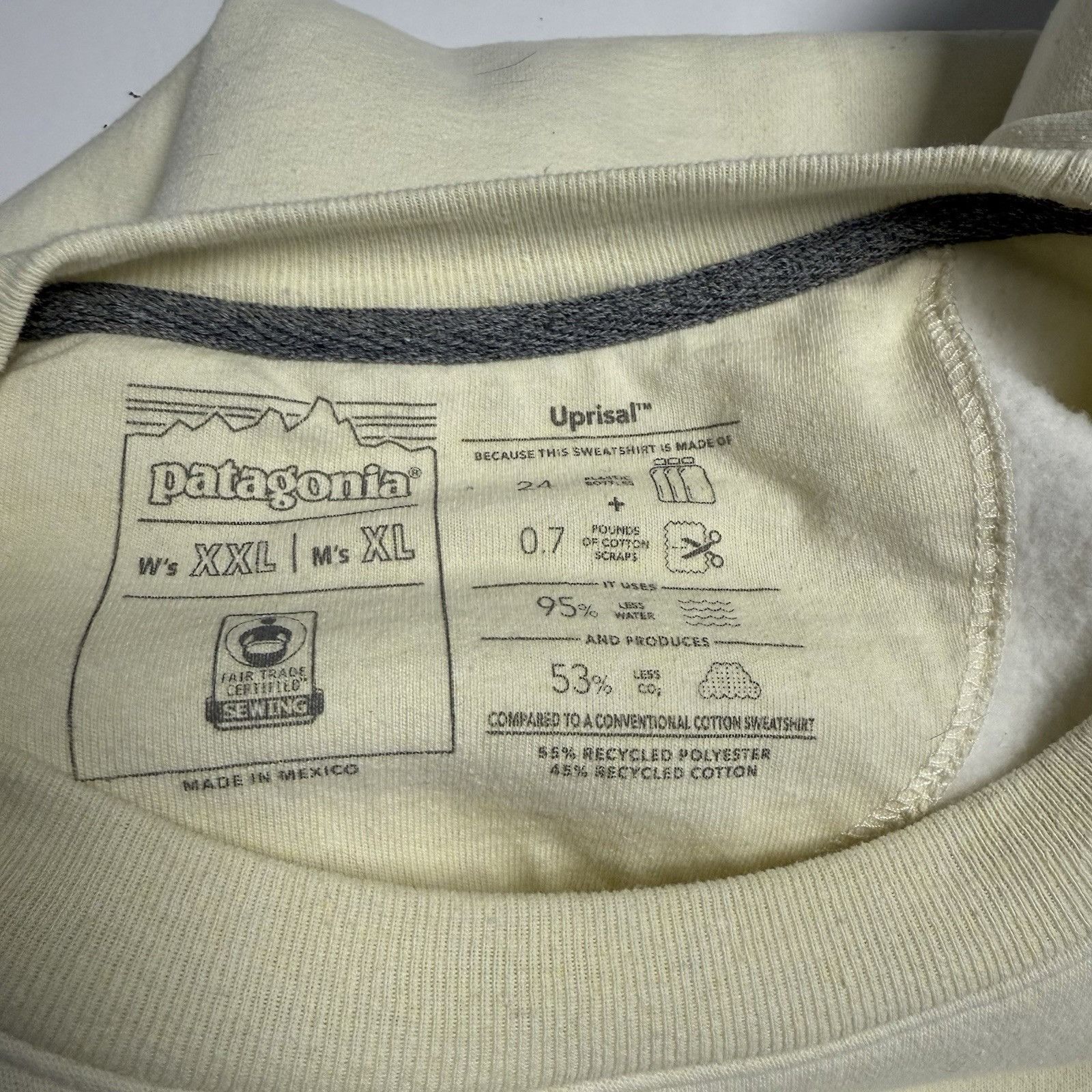 Patagonia Patagonia Sweatshirt Mens XL Womens XXL Cream Crew Neck 26x2 Size US XL / EU 56 / 4 - 9 Thumbnail