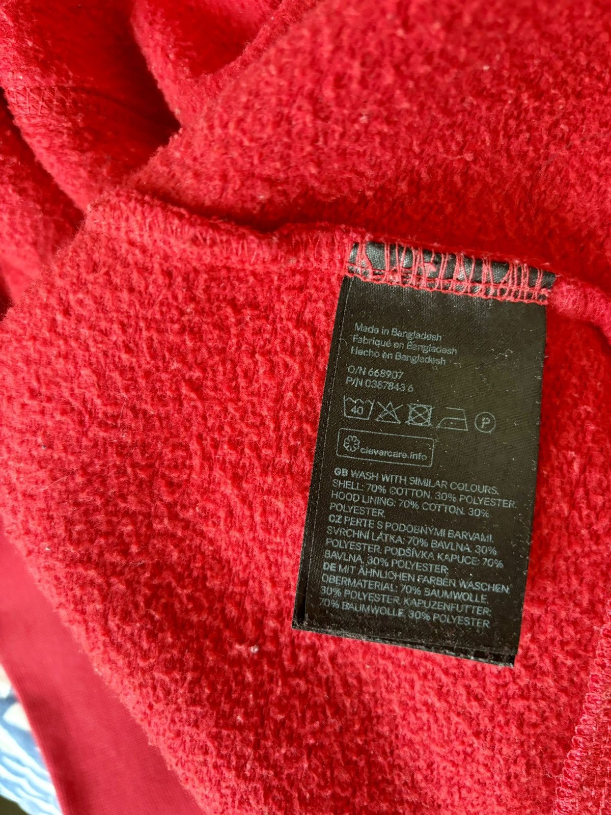 H&M H&M Red Hoodie Size US M / EU 48-50 / 2 - 7 Thumbnail