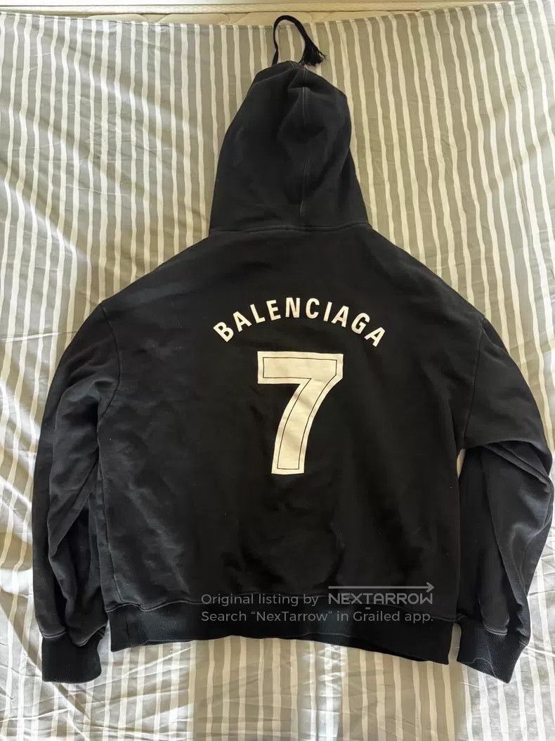 Balenciaga Balenciaga Digital Sweatshirt Size US M / EU 48-50 / 2 - 2 Thumbnail