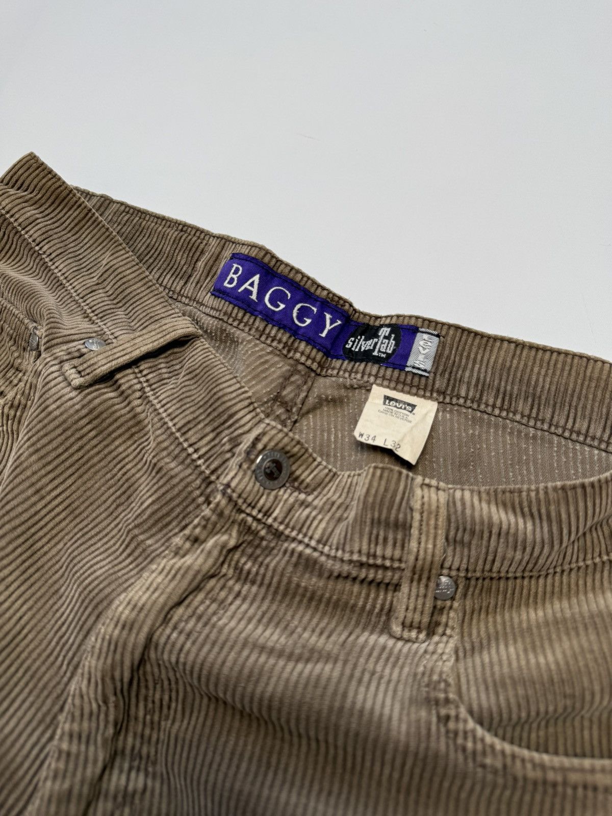 Levi's Vintage 90s Silvertab Baggy Brown Corduroy Size US 34 / EU 50 - 3 Thumbnail