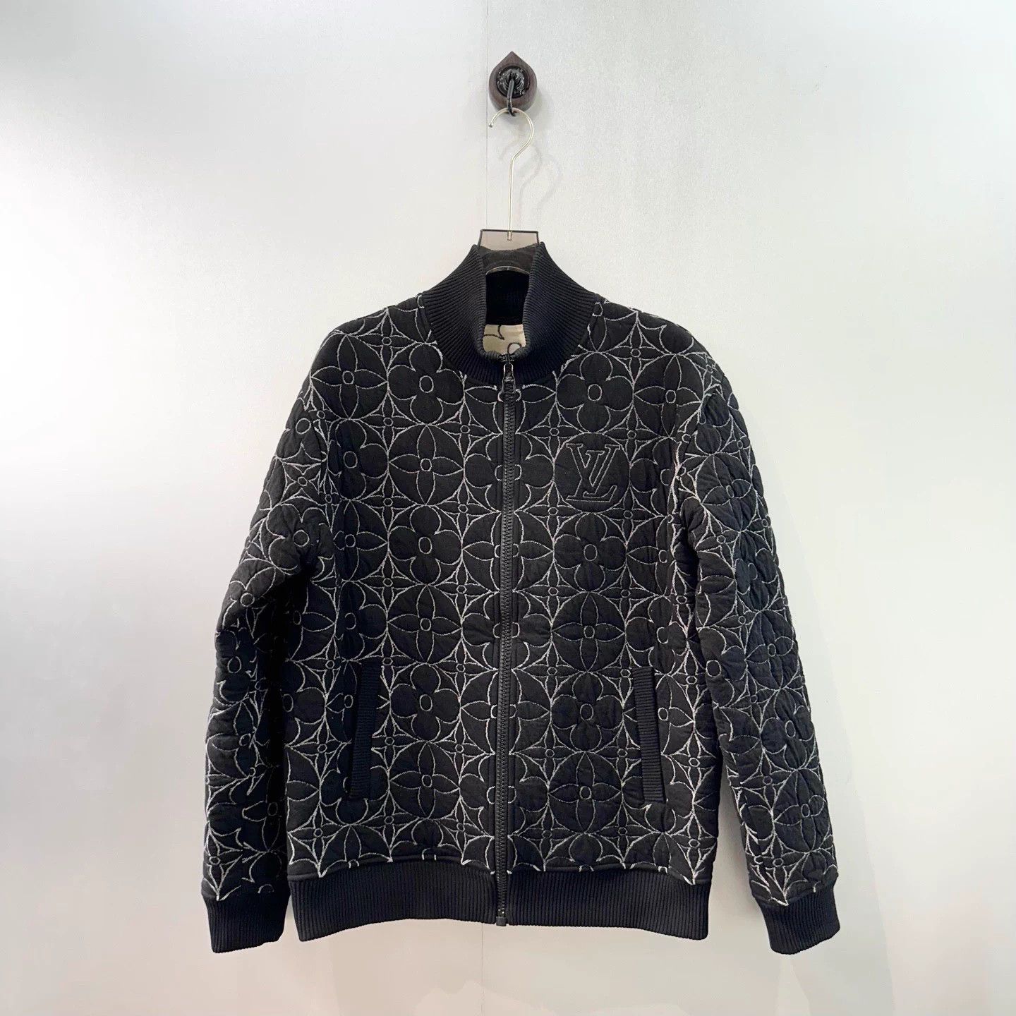 Louis Vuitton Louis Vuitton Monogram Floral Zipped Jacket Size US XL / EU 56 / 4 - 2 Thumbnail